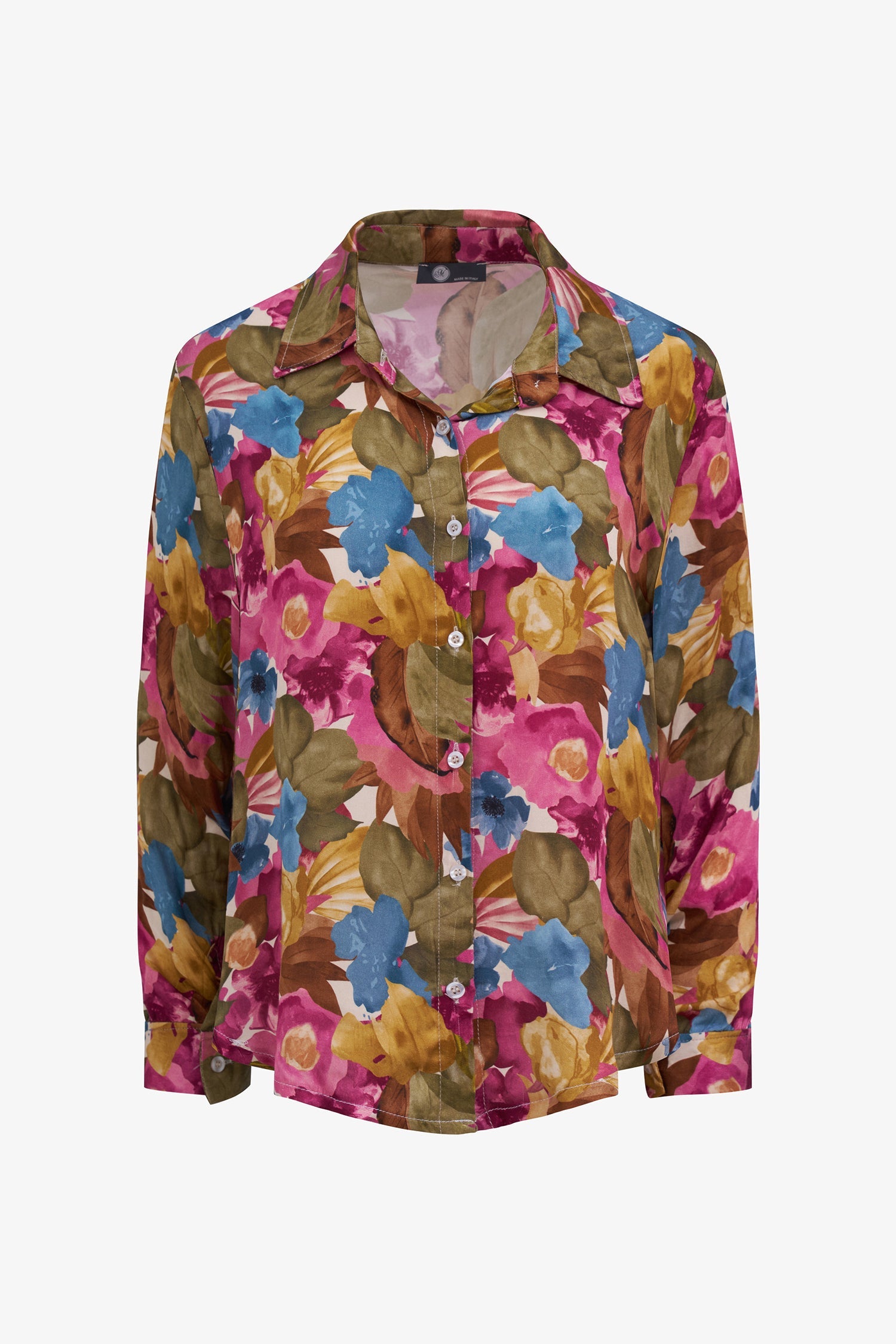 women's woven button-down shirt, with long sleeves and a scooped hemline