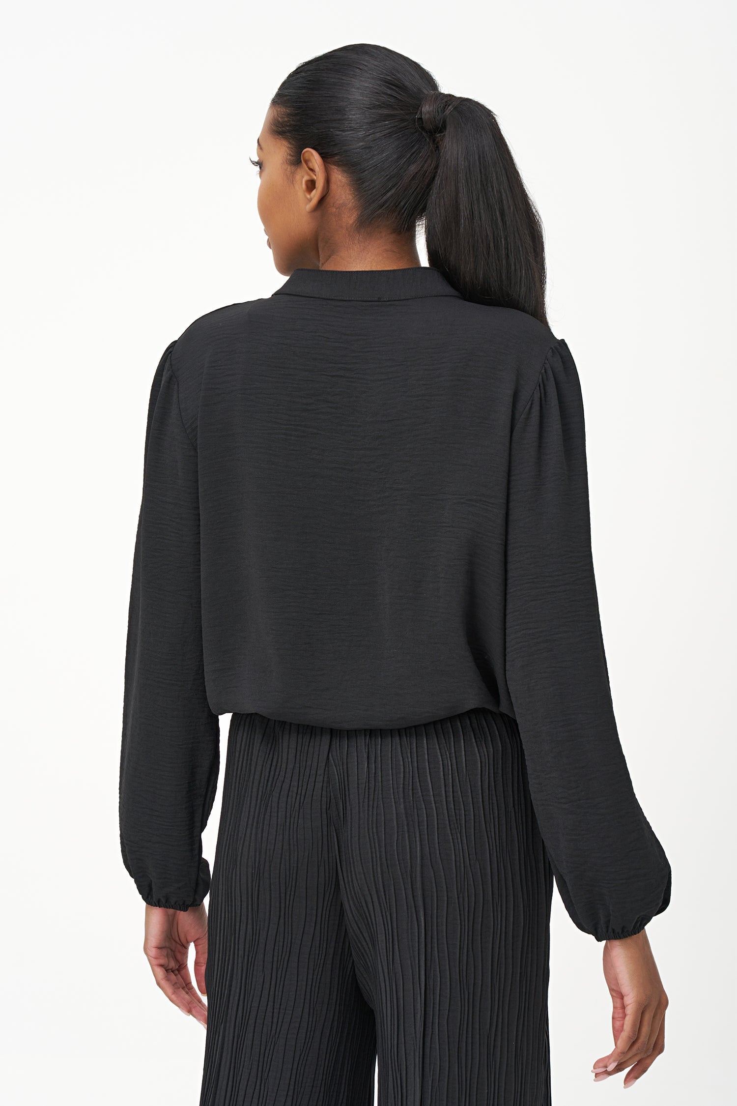 Women's woven button down shirt with a front pin-tuck detailing