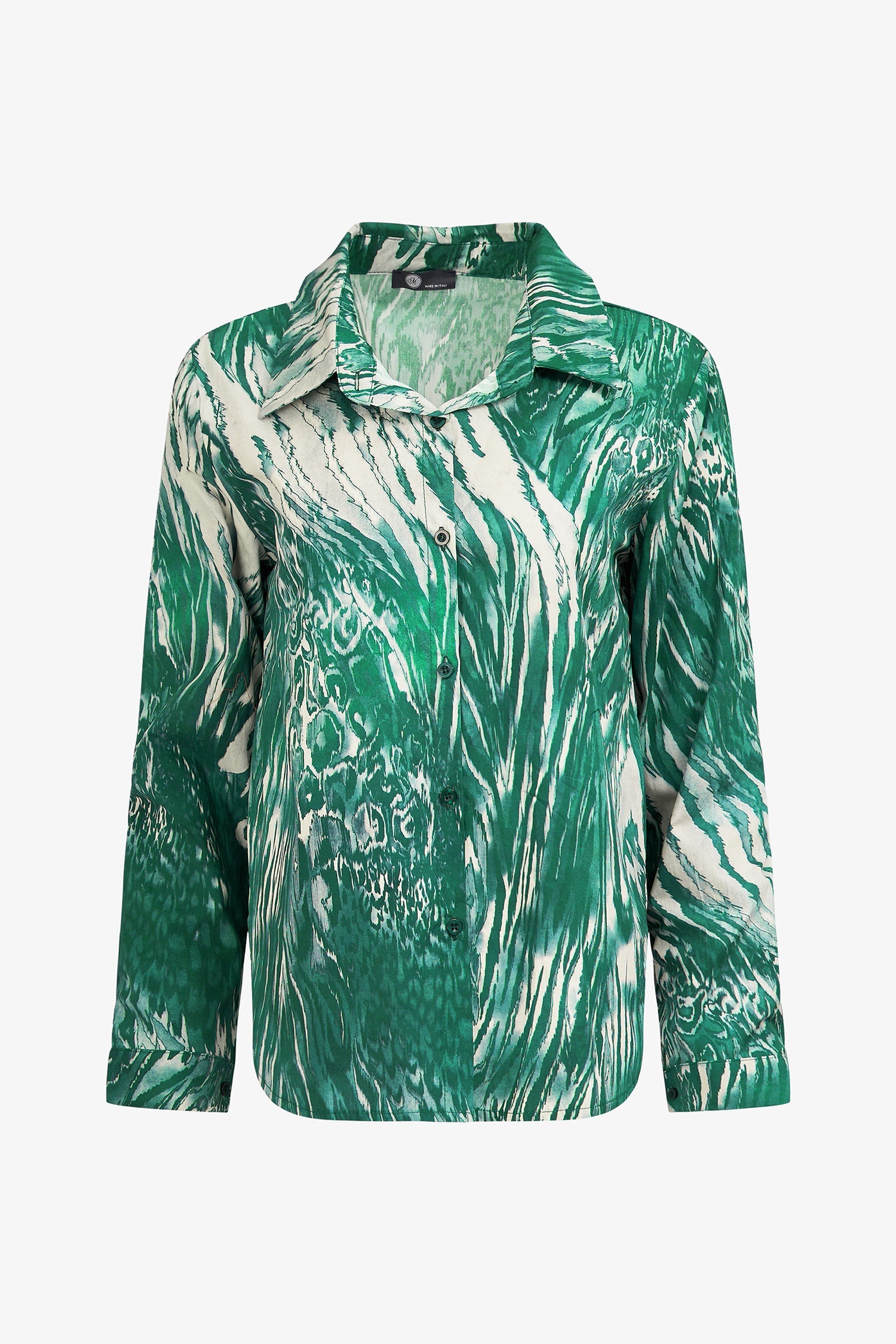 Women’s classic woven button-down shirt