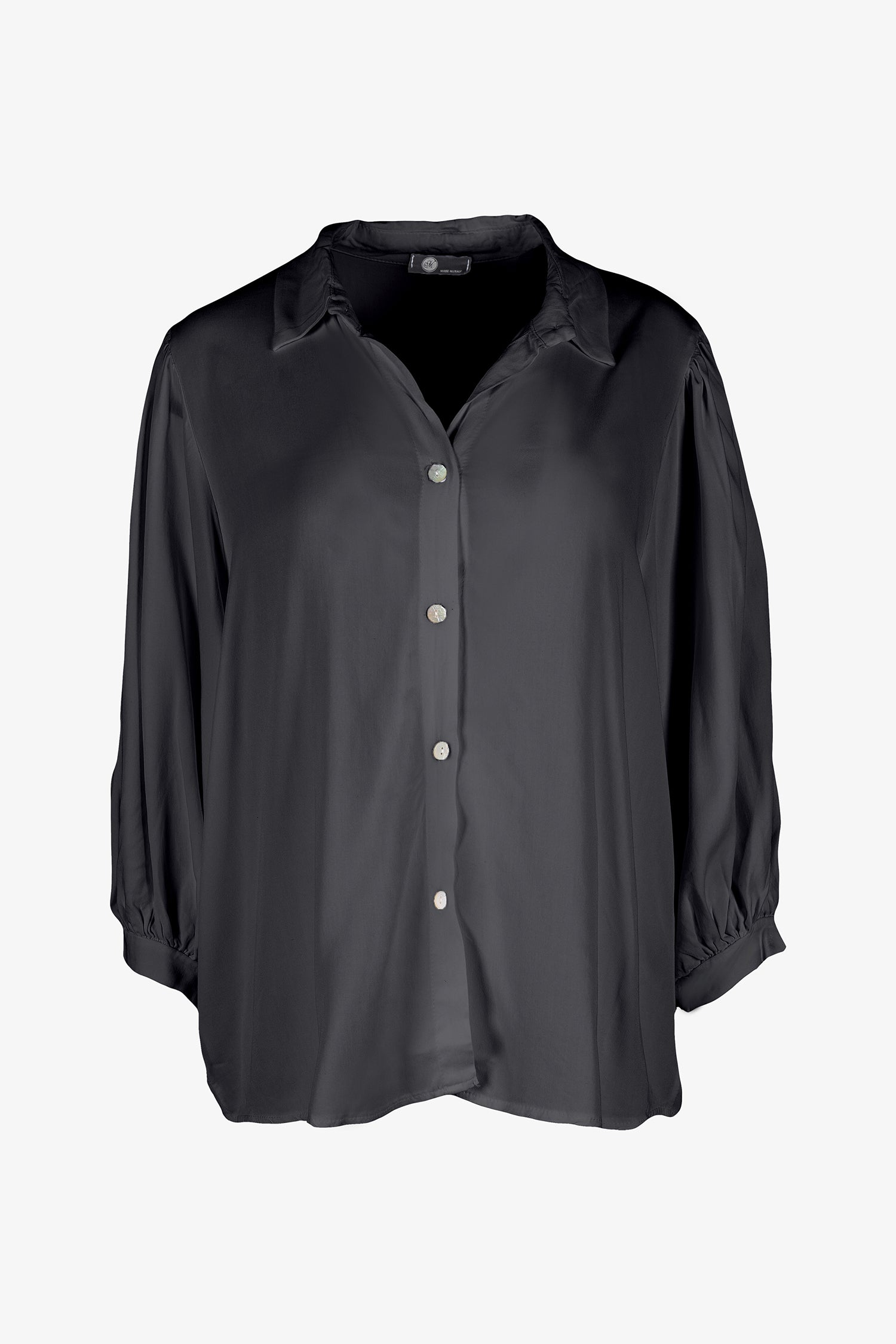 Women’s woven button-down shirt, with 3/4th length balloon sleeves