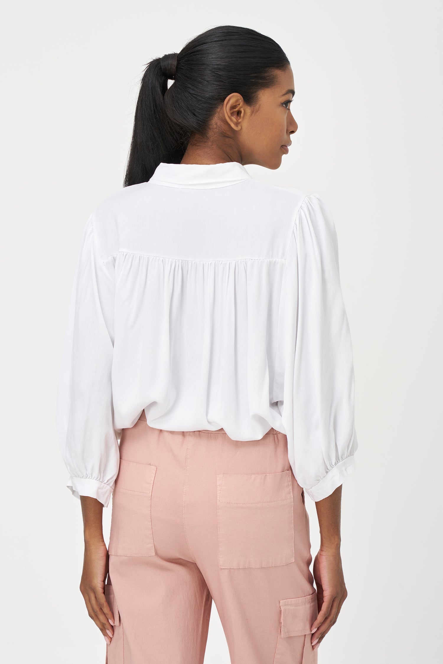 Women’s woven button-down shirt, with 3/4th length balloon sleeves