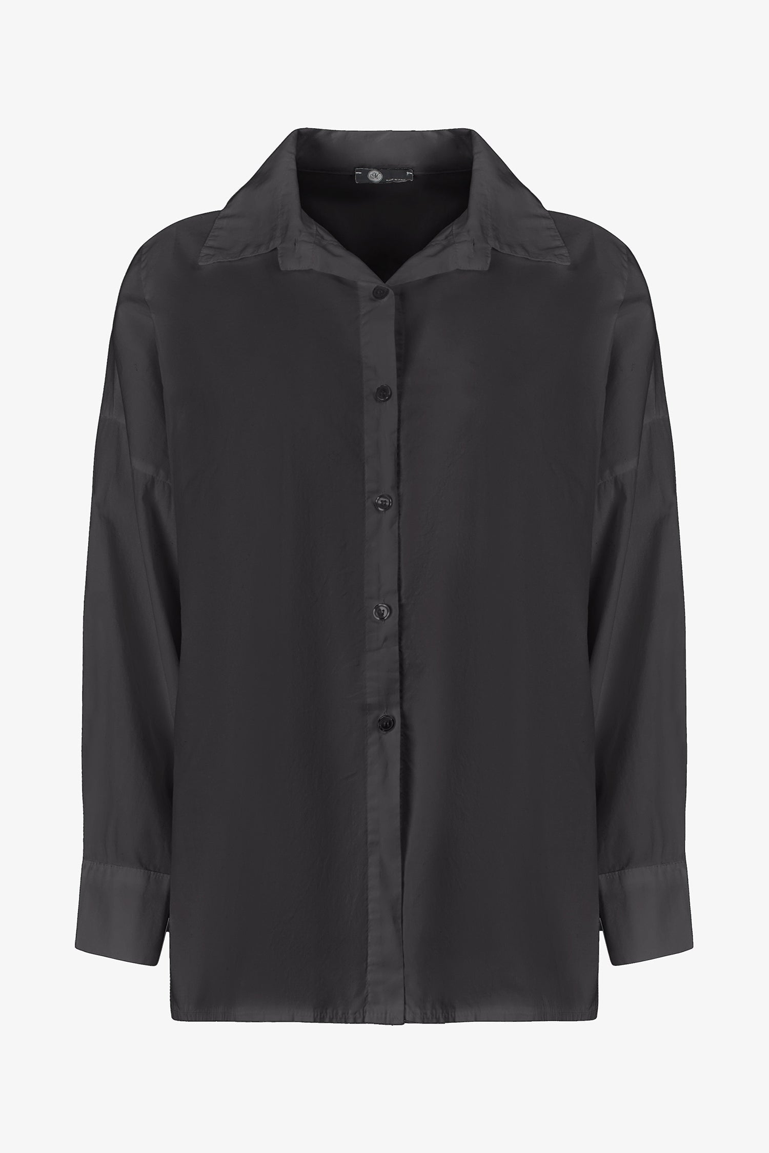 Women's woven button-down long sleeve shirt, with a pleated back detailing