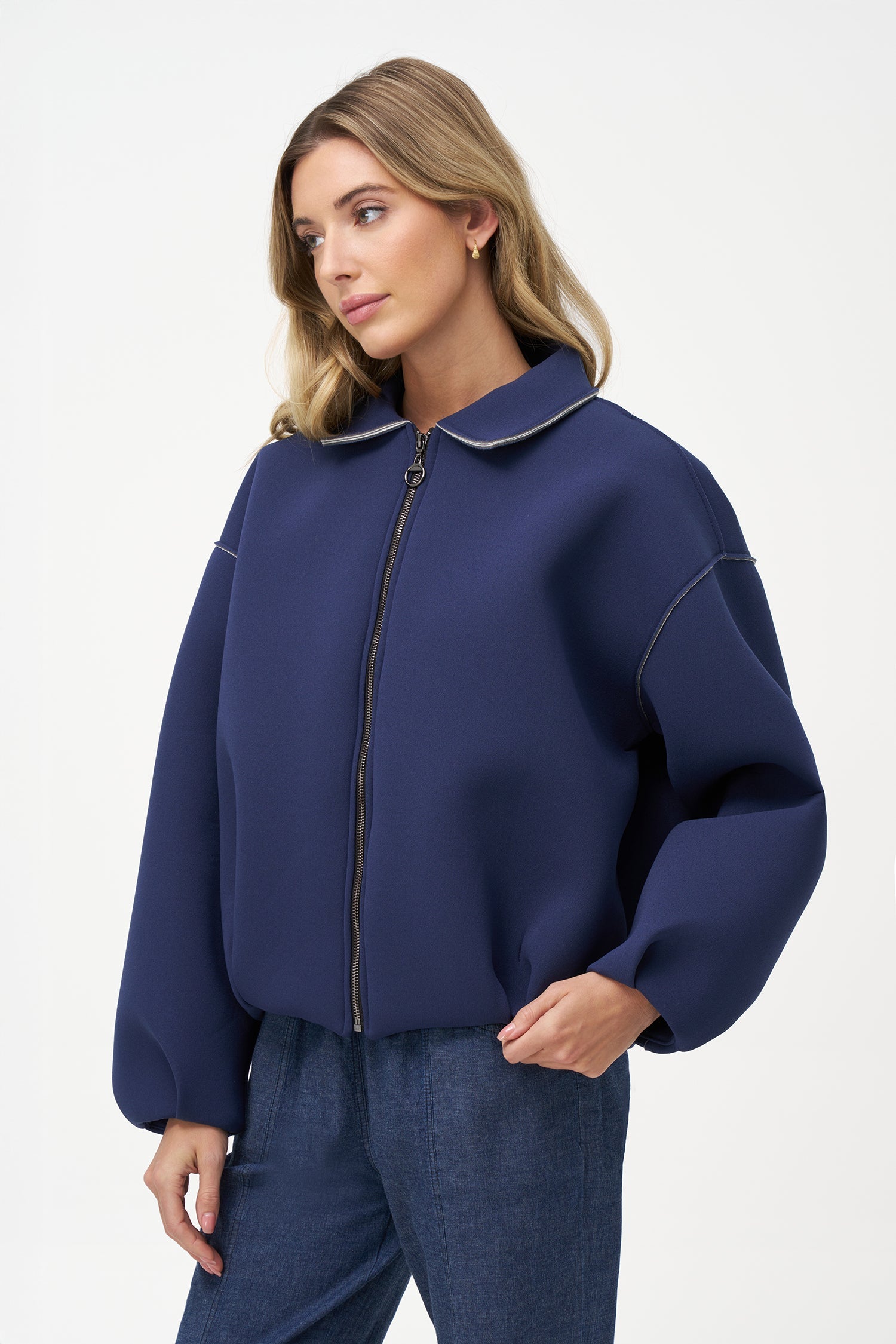 Women's knit shirt collar zip-up jacket, with long sleeves and a bubble hemline