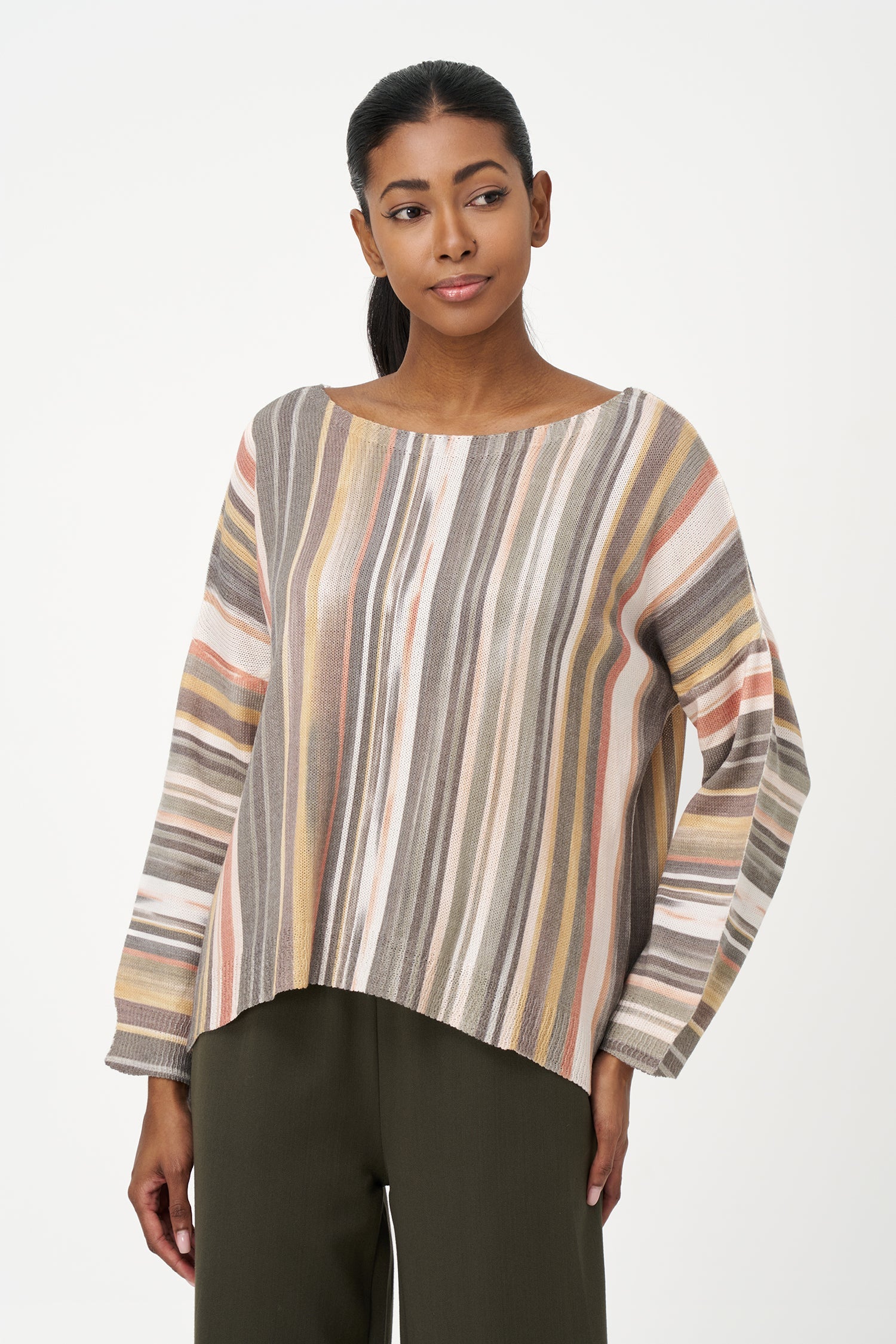 Women's knit wide-neck printed sweater, with long sleeves