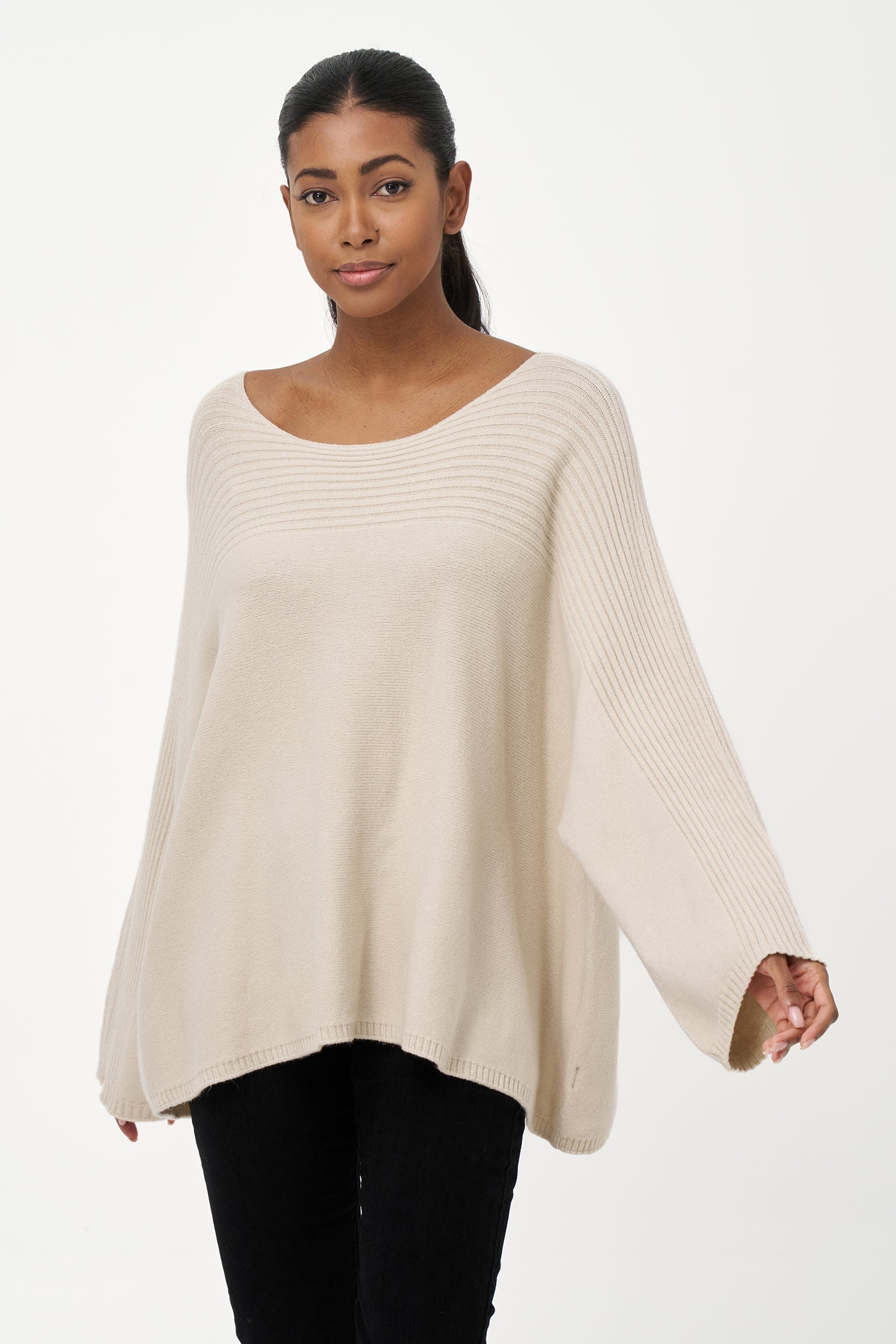 Women’s knit oversized boat-neck sweater, with a horizontal rib detailing and long sleeves