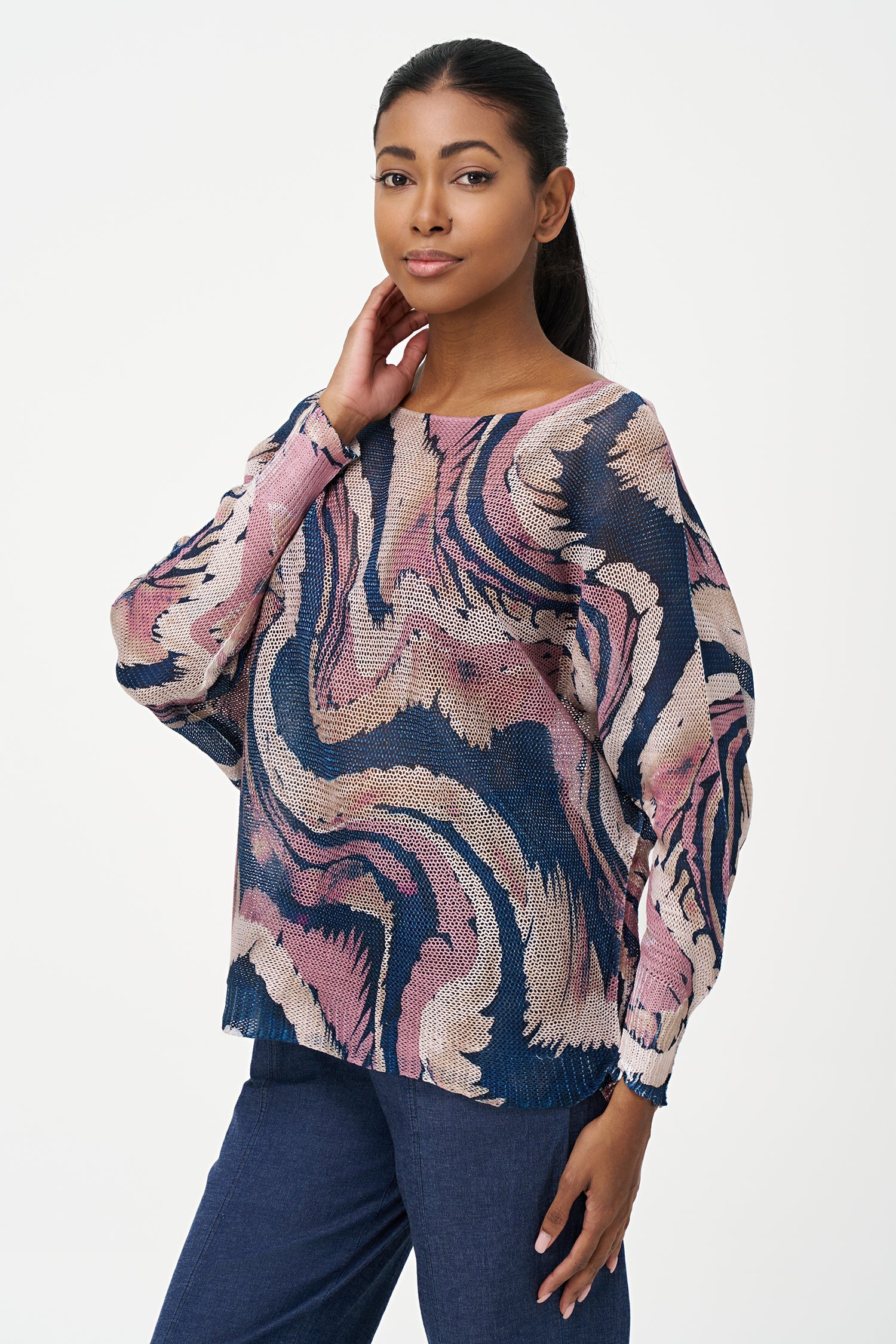 Women's knit boat-neck long sleeve sweater