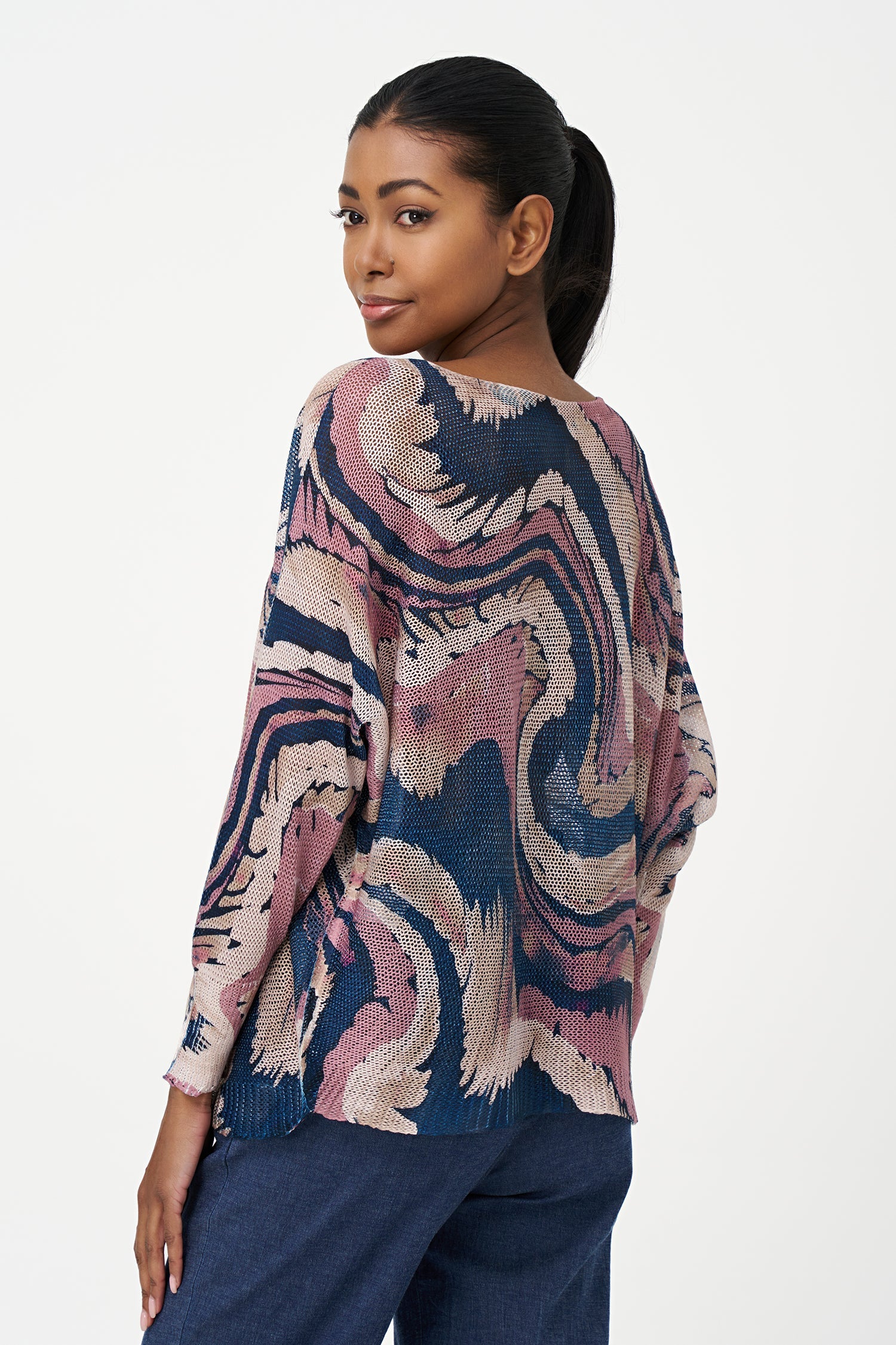 Women's knit boat-neck long sleeve sweater