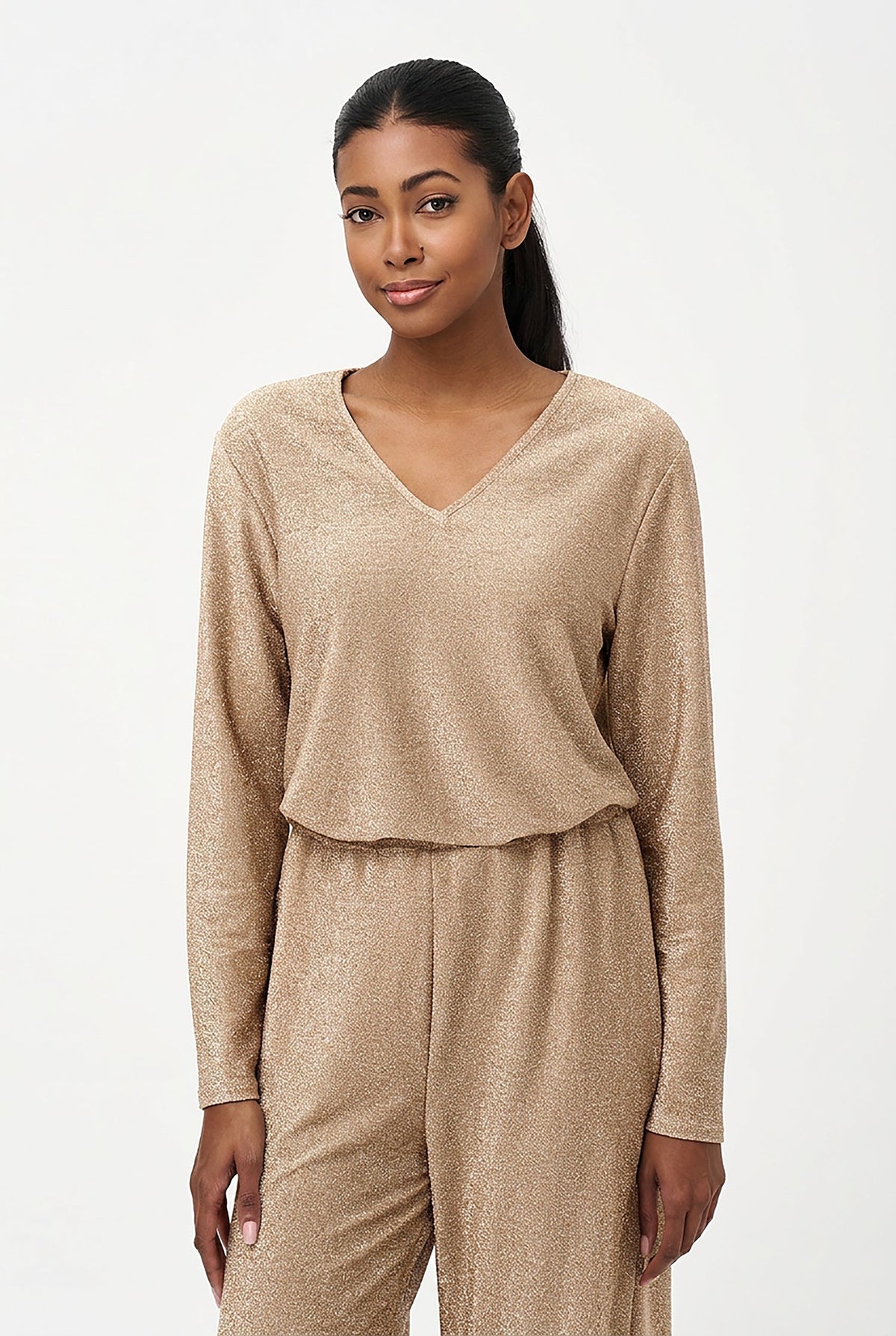 Women's Knit V-Neck Top with Long Sleeves