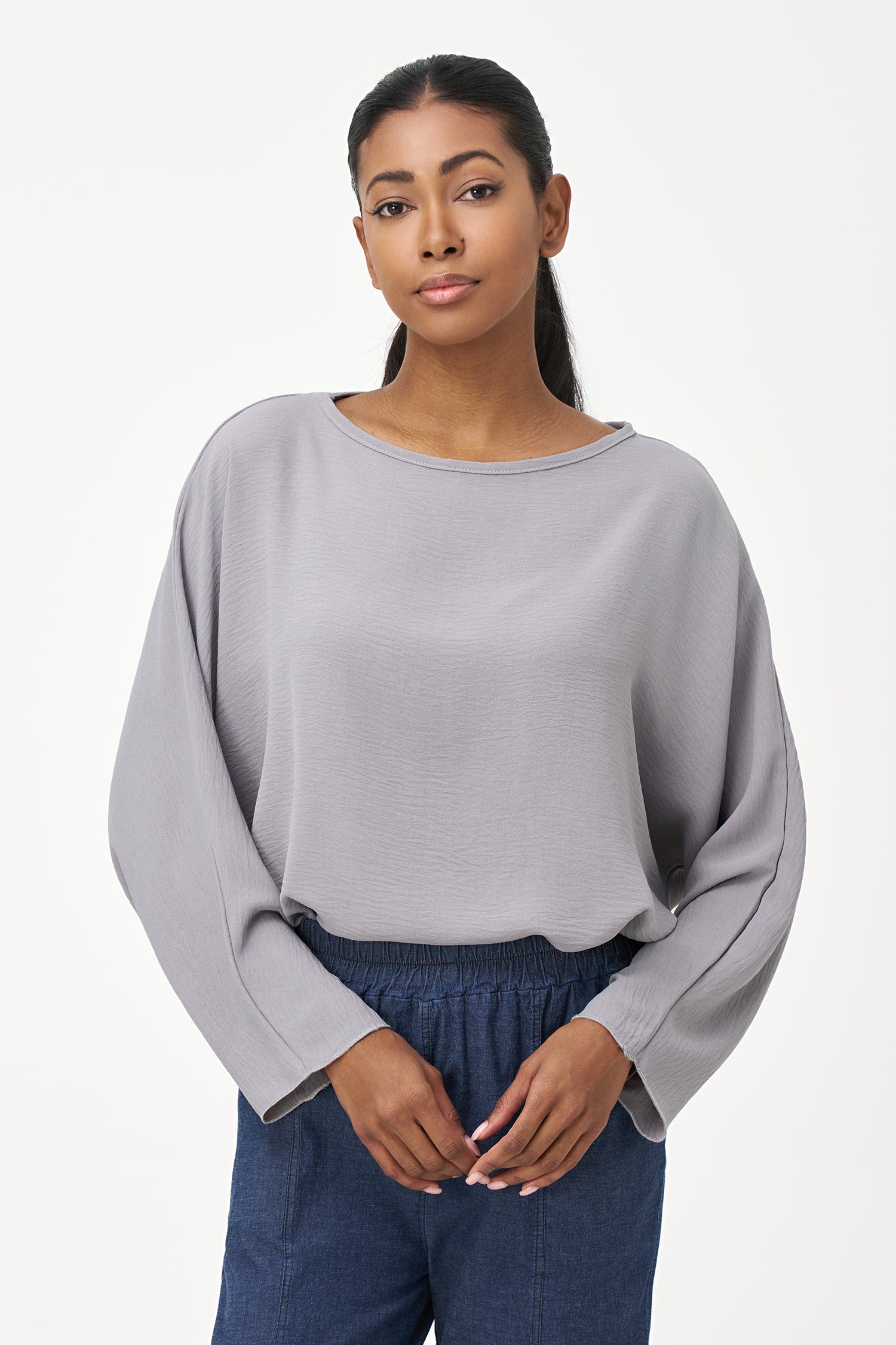 Women's Woven Long Sleeve V-Neck Top With A Boat-Neckline