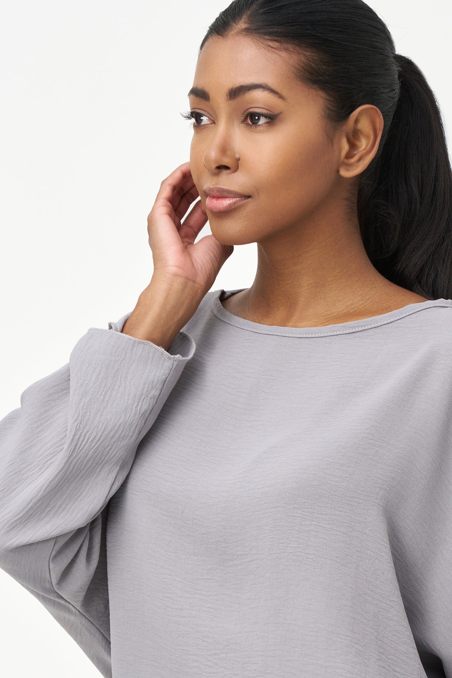 Women's Woven Long Sleeve V-Neck Top With A Boat-Neckline