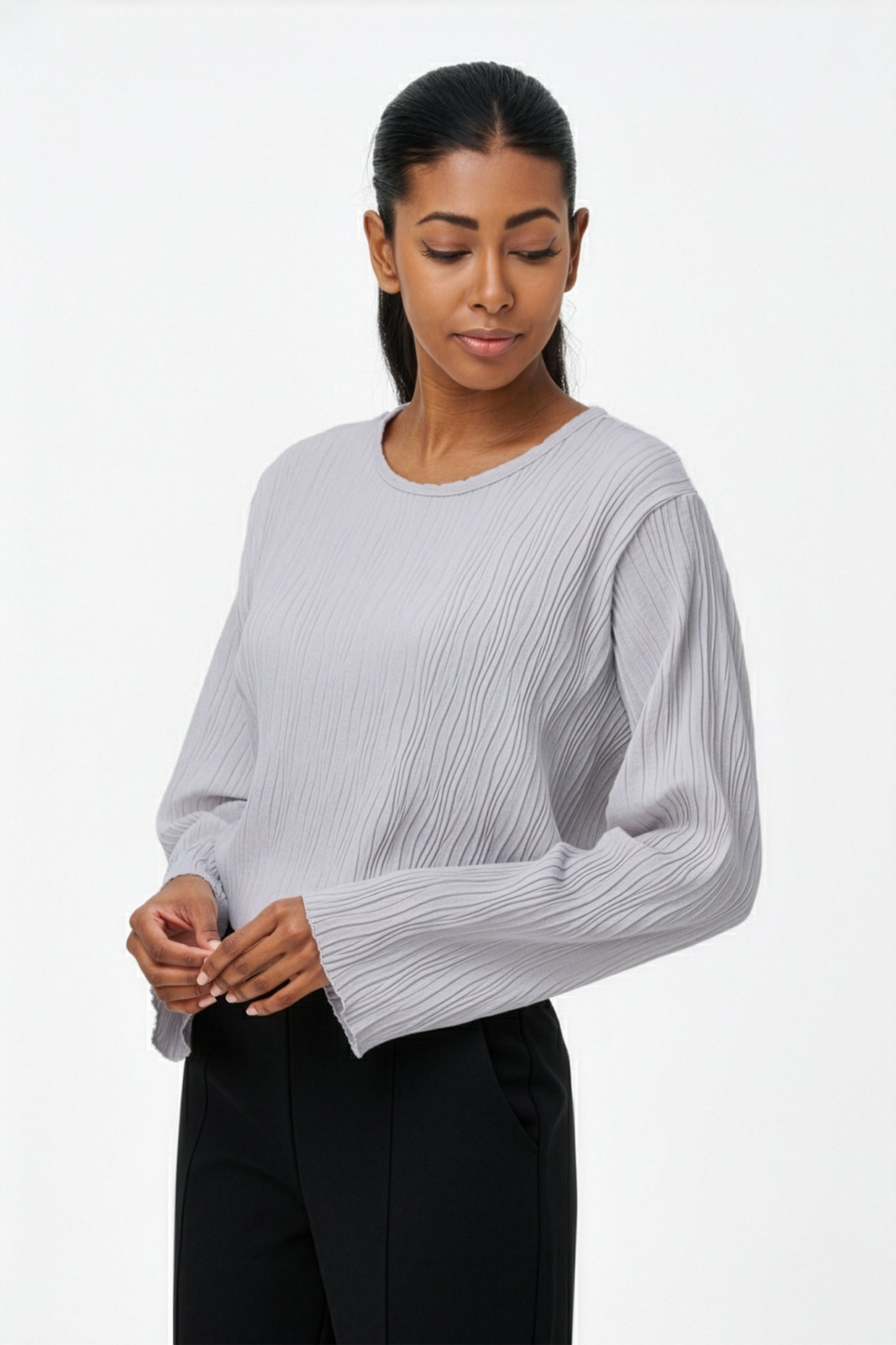 Haut tissé à manches longues et col rond pour femme