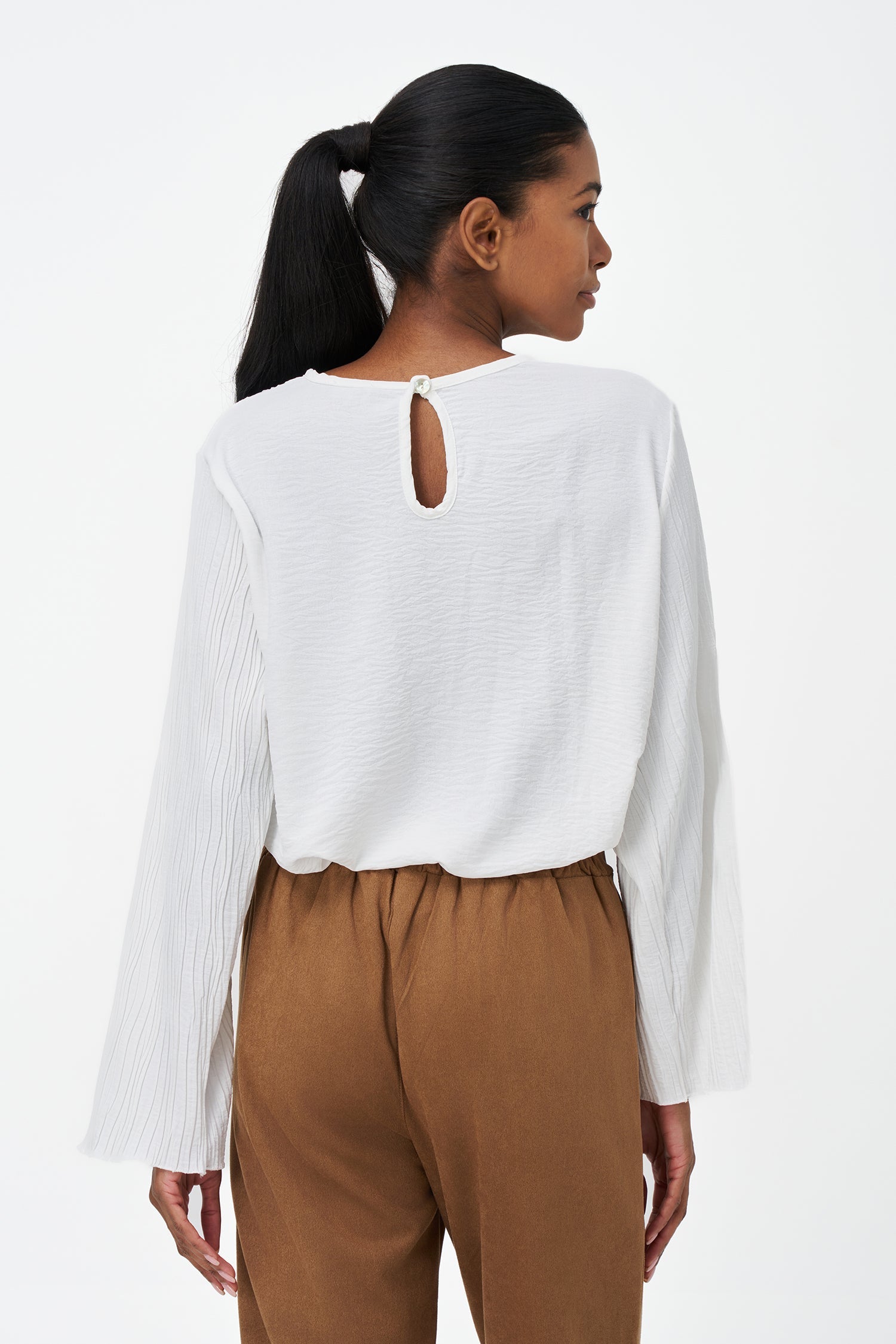 Women's Woven Crew-Neck Long Sleeve Top