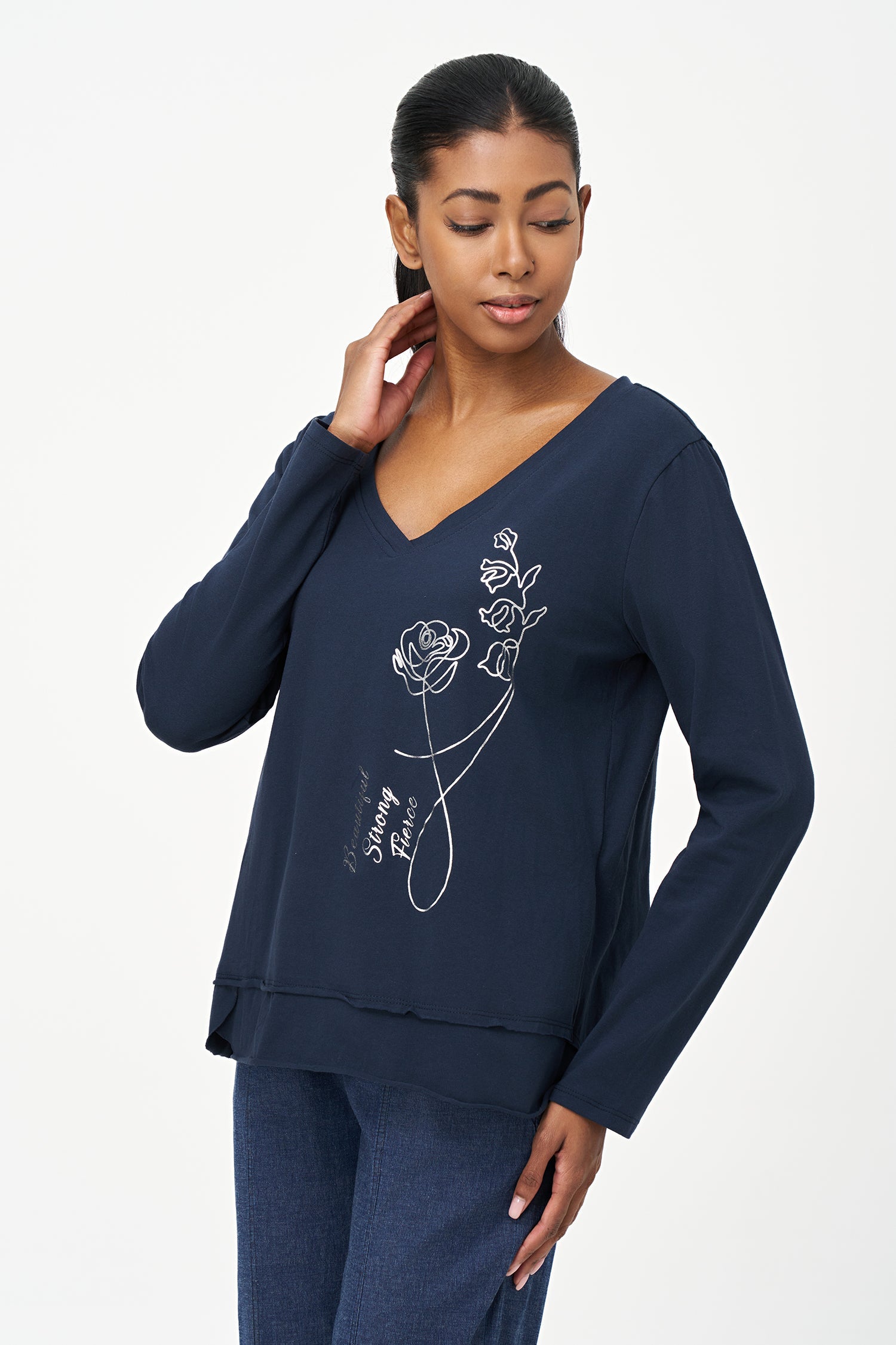 Women's Knit V-Neckline Long Sleeve Top