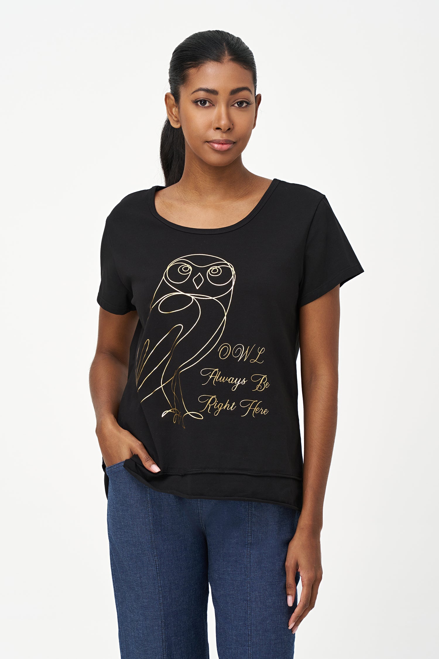 Women's Knit Crew-Neckline Short Sleeve Top
