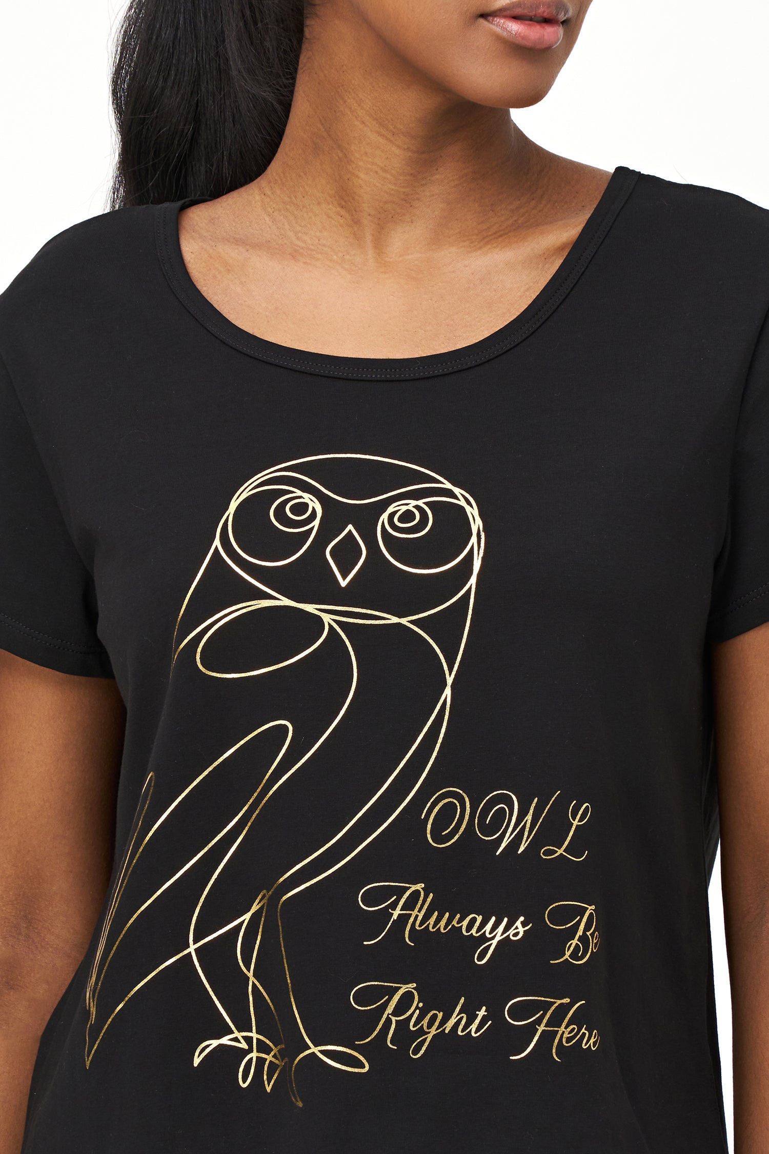 Women's Knit Crew-Neckline Short Sleeve Top