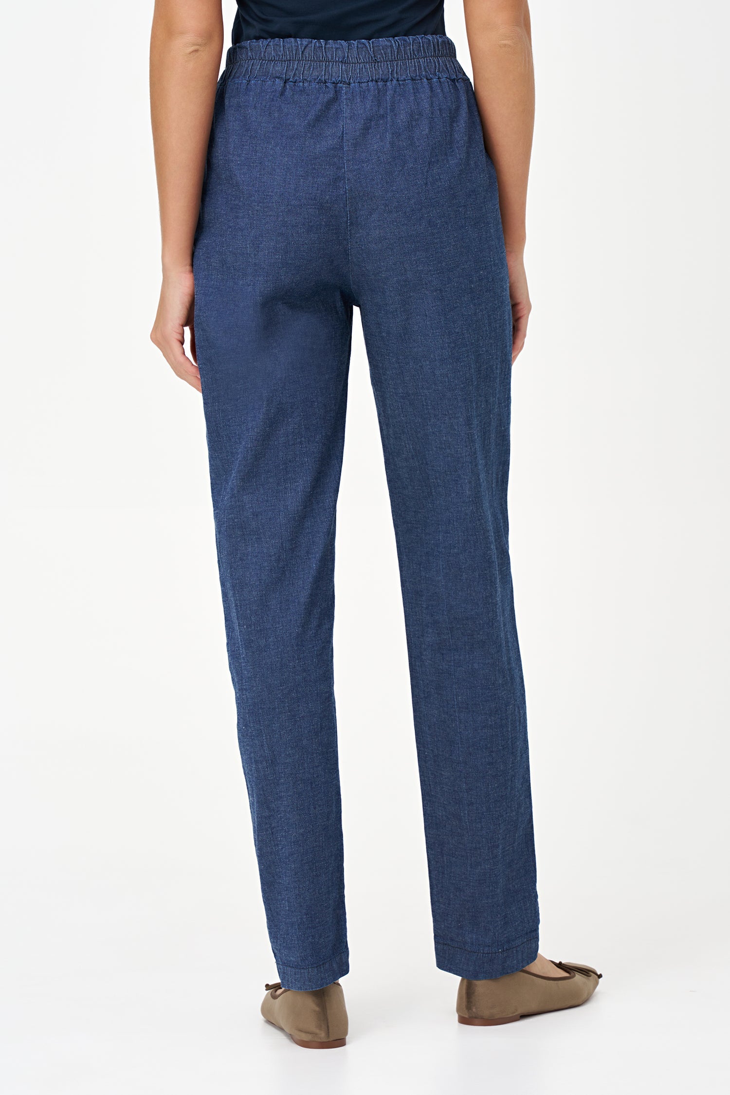 Women's Woven Pull-On Pants