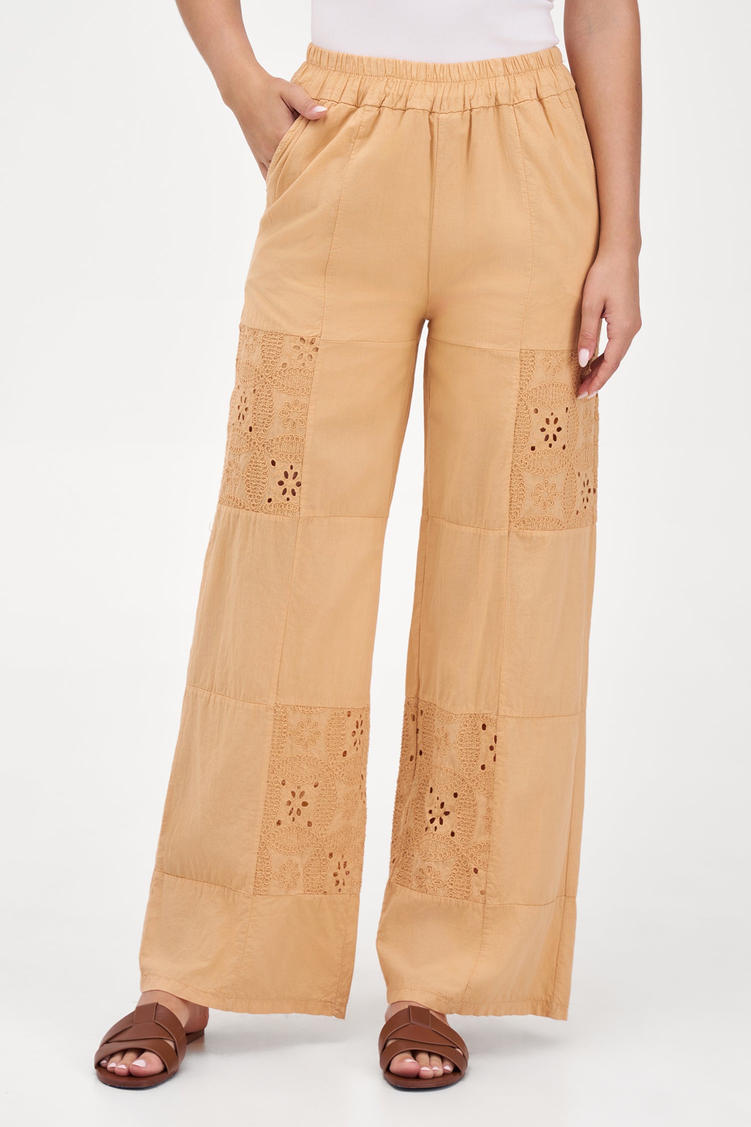 Women's Woven Trousers