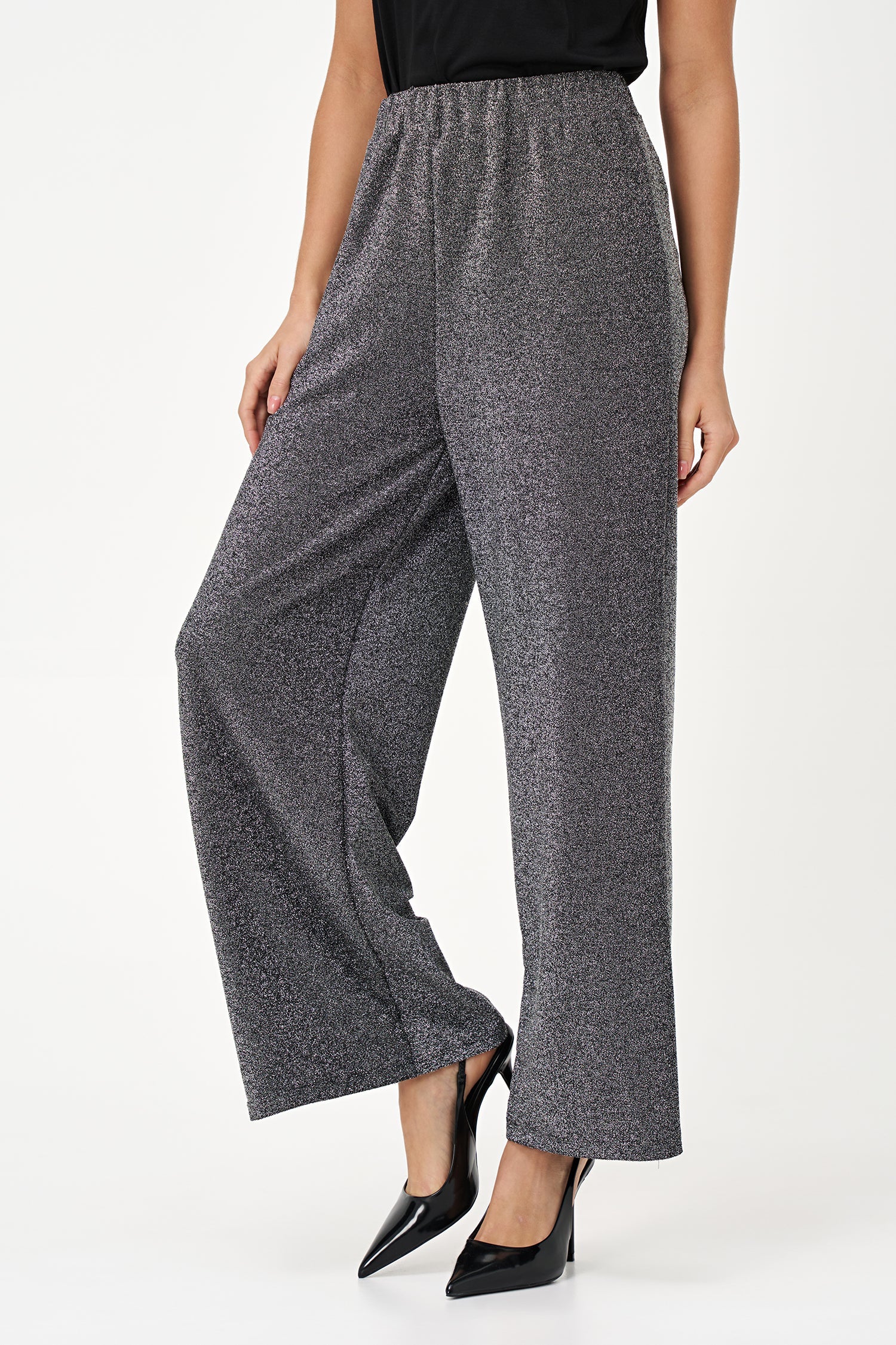Women’s knit pull-on 