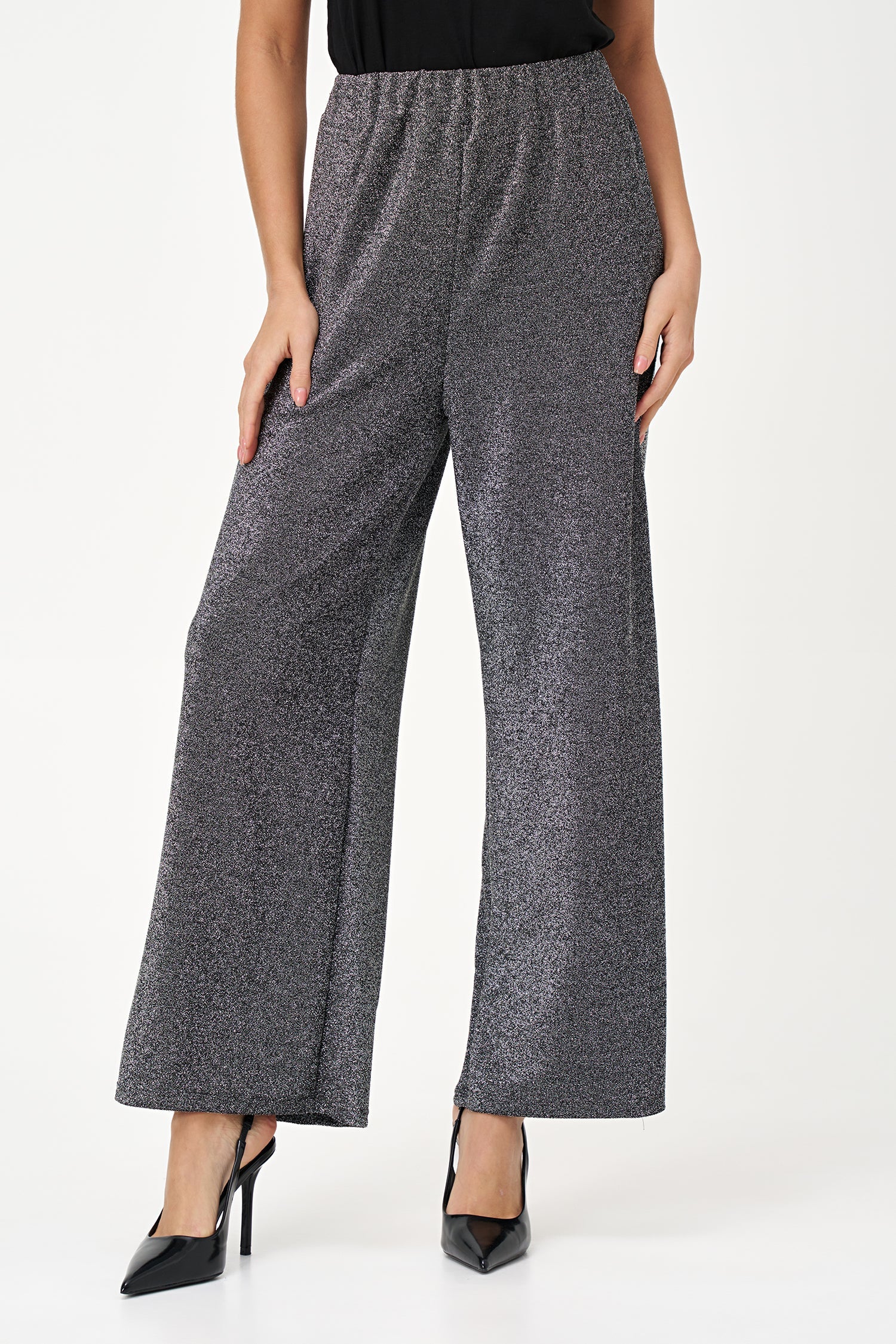 Women’s knit pull-on 