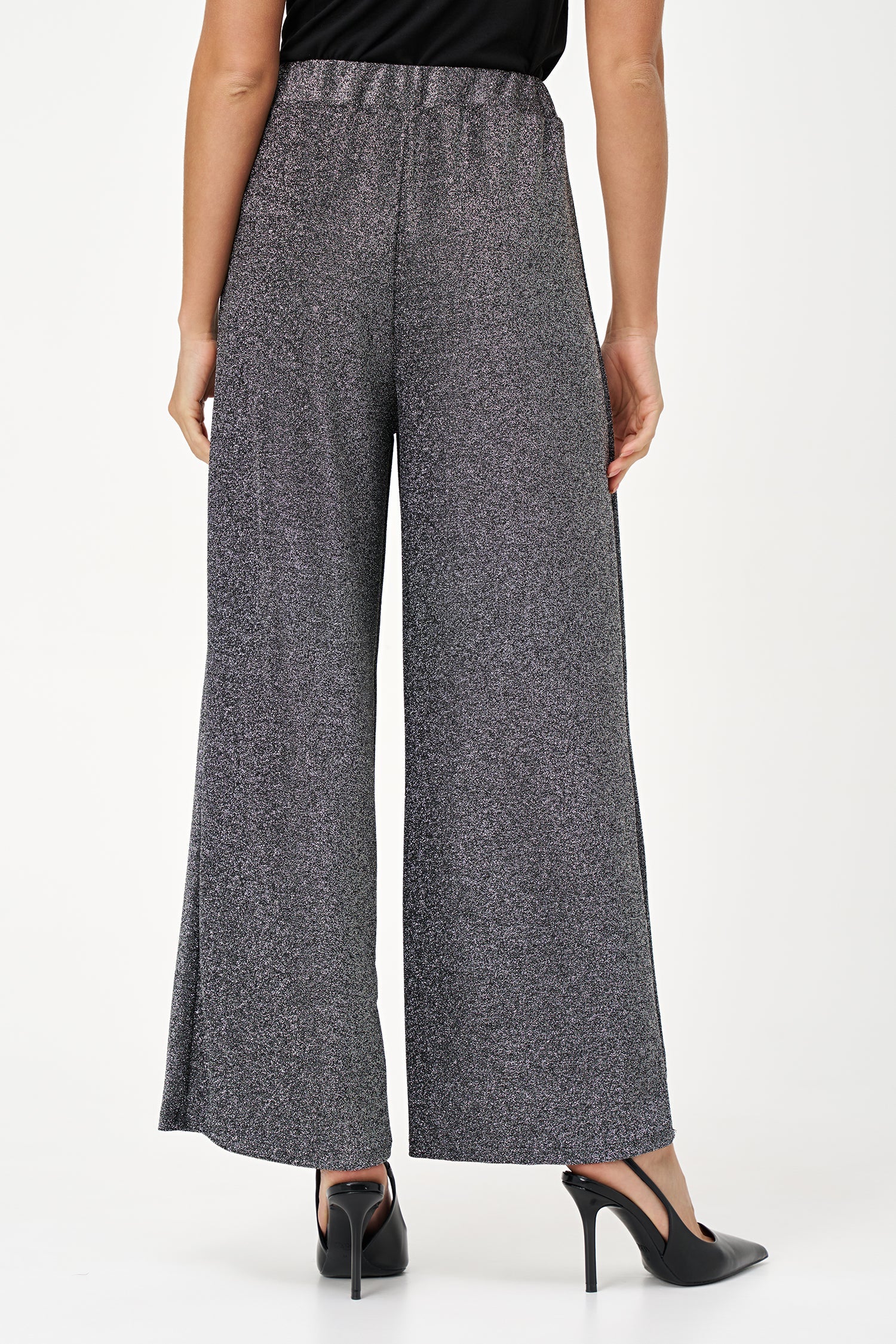 Women’s knit pull-on 