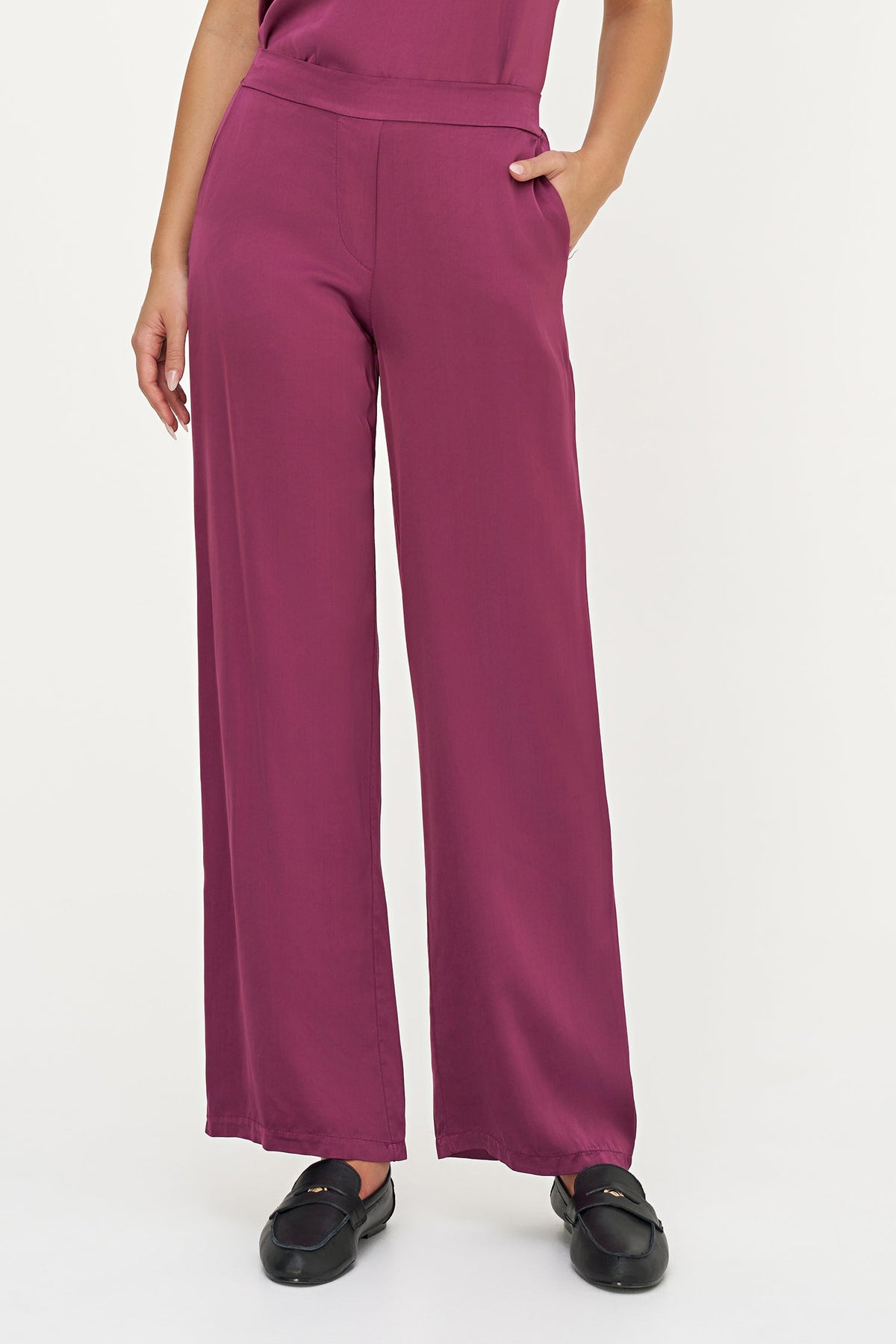 Women's Woven Pull-On Boot-Leg Pant, with Side Seam Pockets