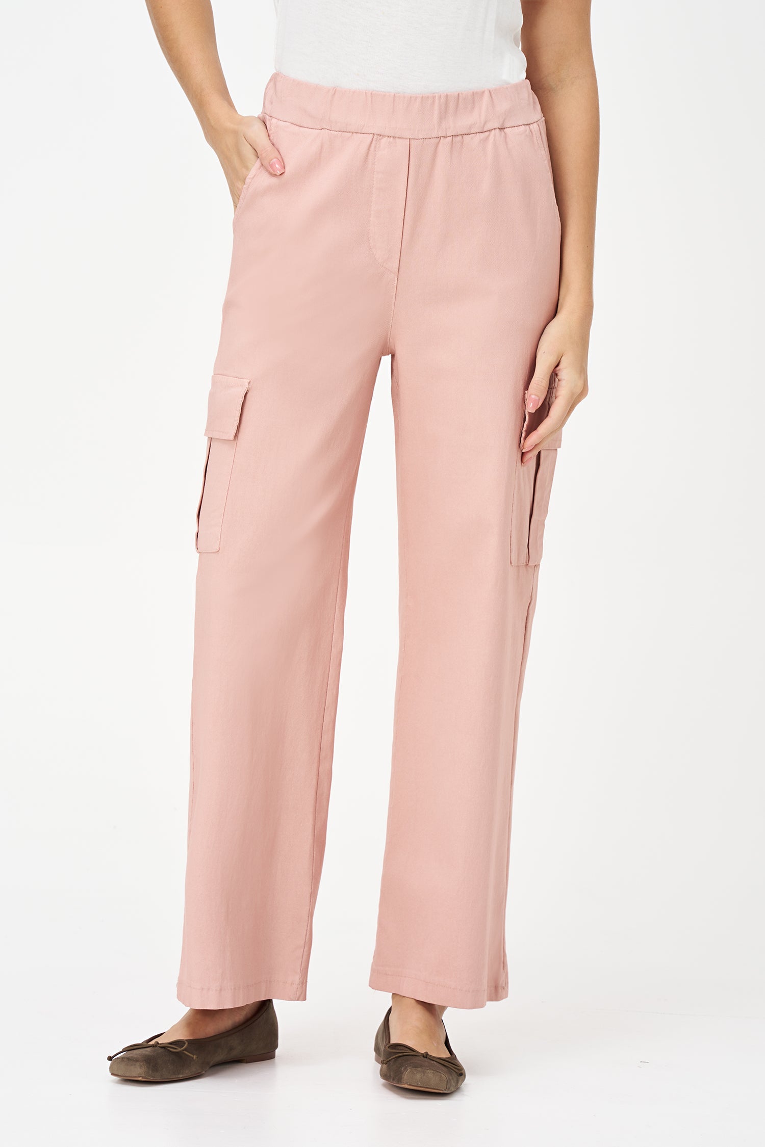 Women's Knit Straight Leg Pull-On Cargo Pants With Patch Pockets
