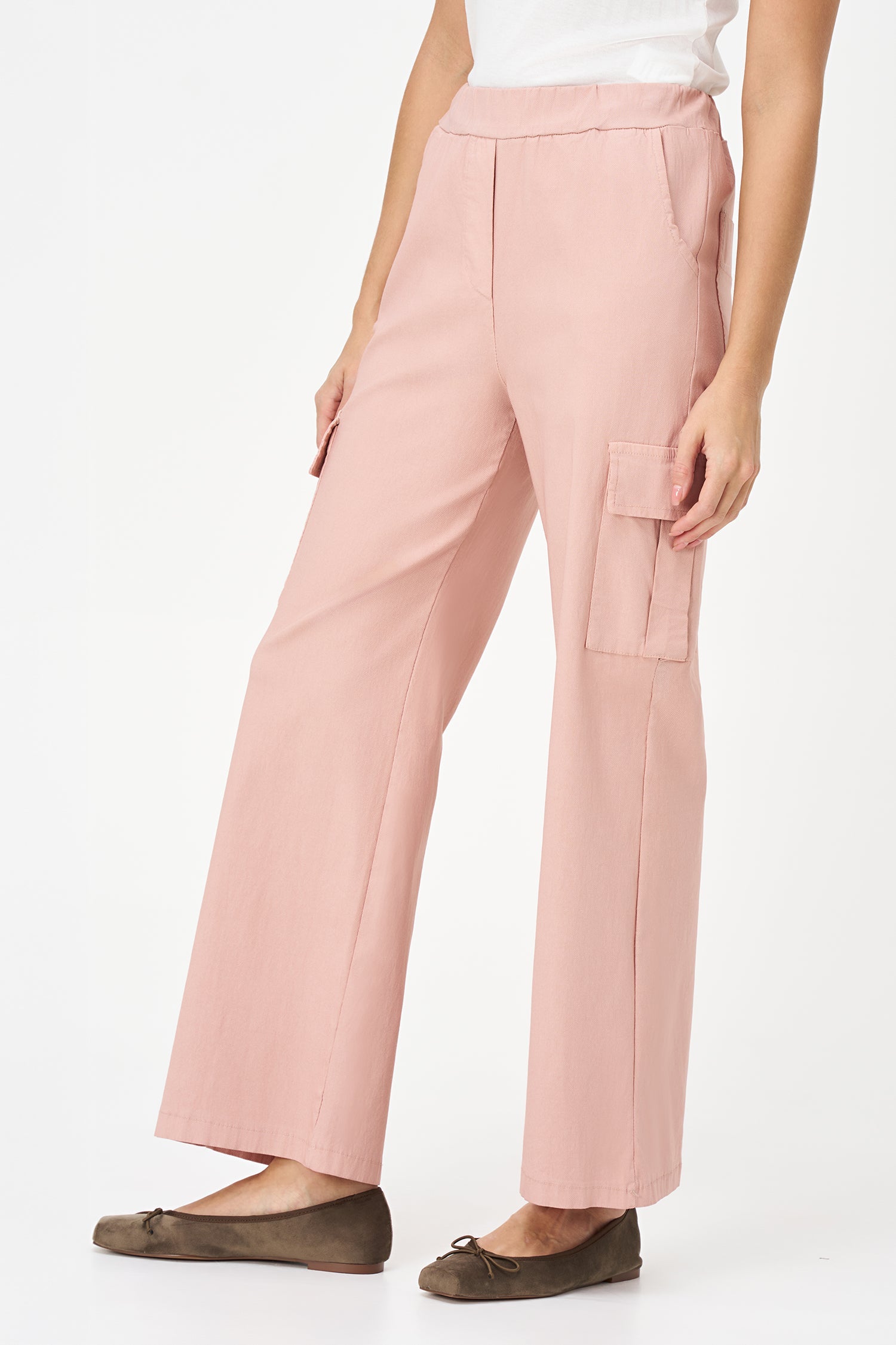Women's Knit Straight Leg Pull-On Cargo Pants With Patch Pockets