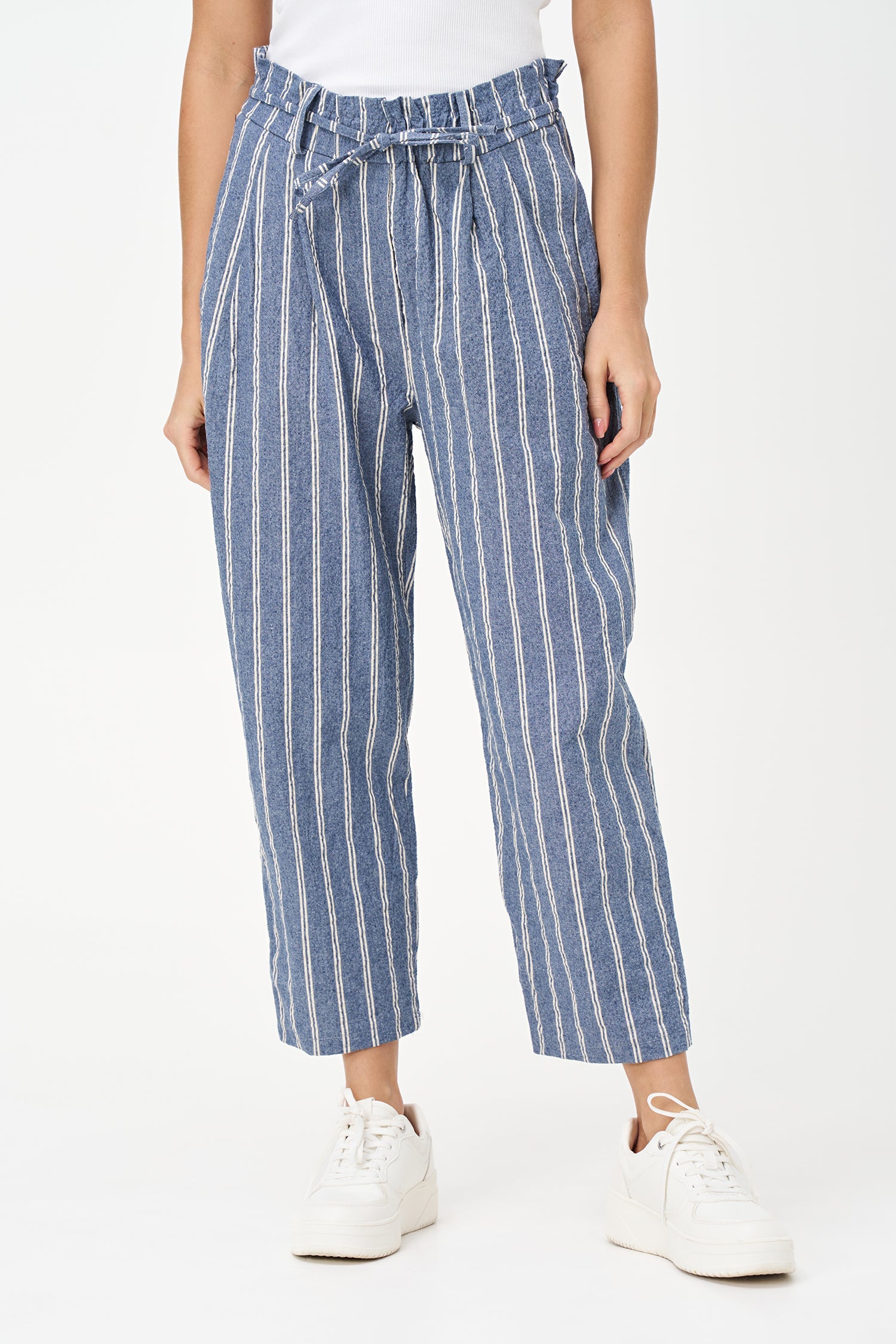 Women's Woven Pull-On Pants