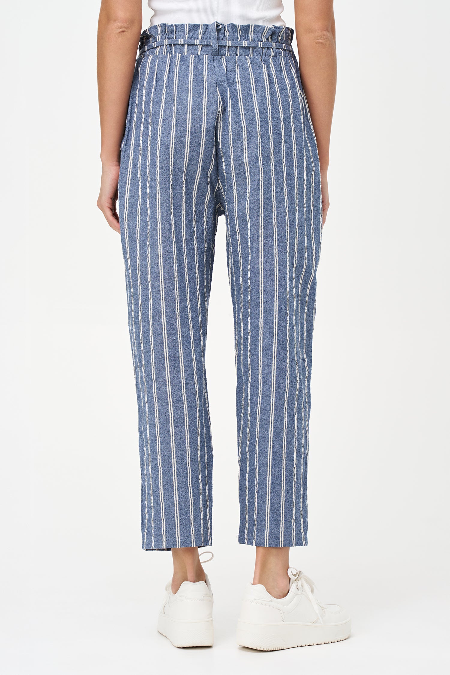 Women's Woven Pull-On Pants