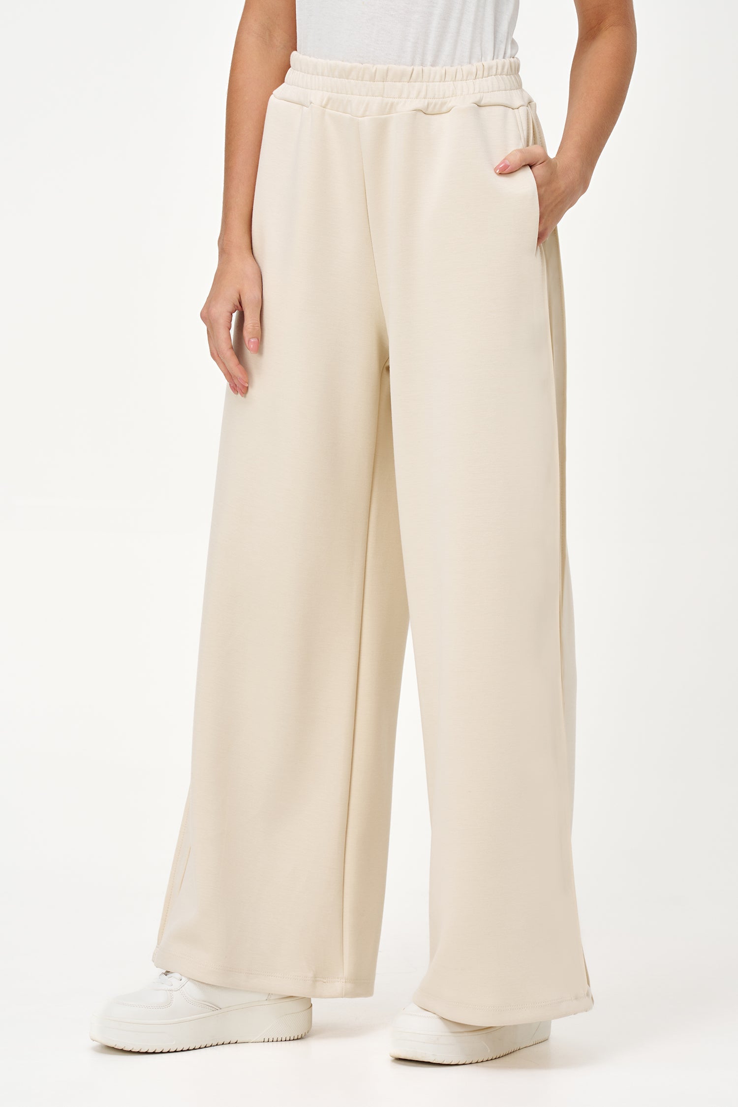 Women's Knit Pull-On Wide-Leg Pants