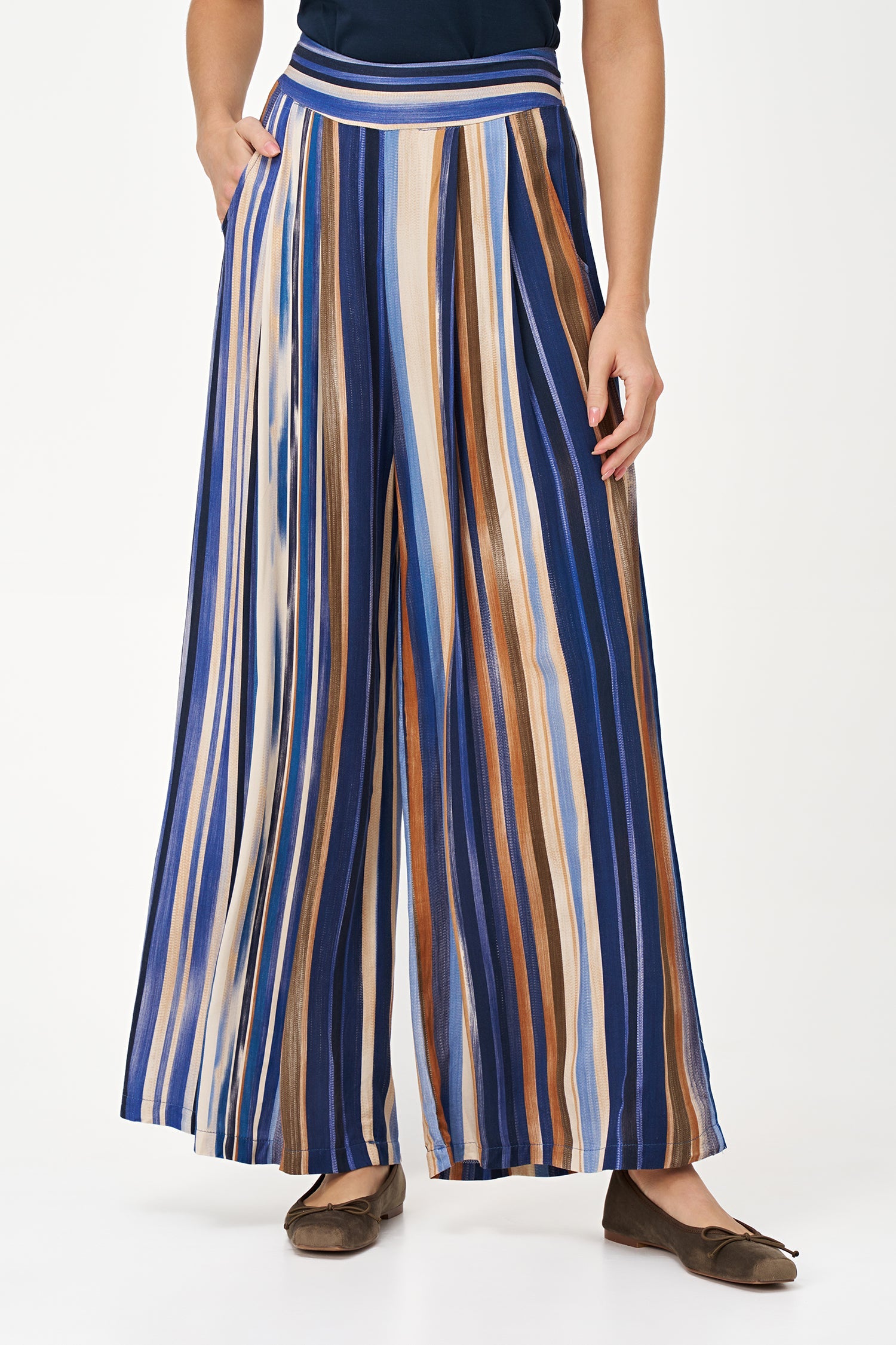 Women's Woven Pull-On Wide-Leg Pants