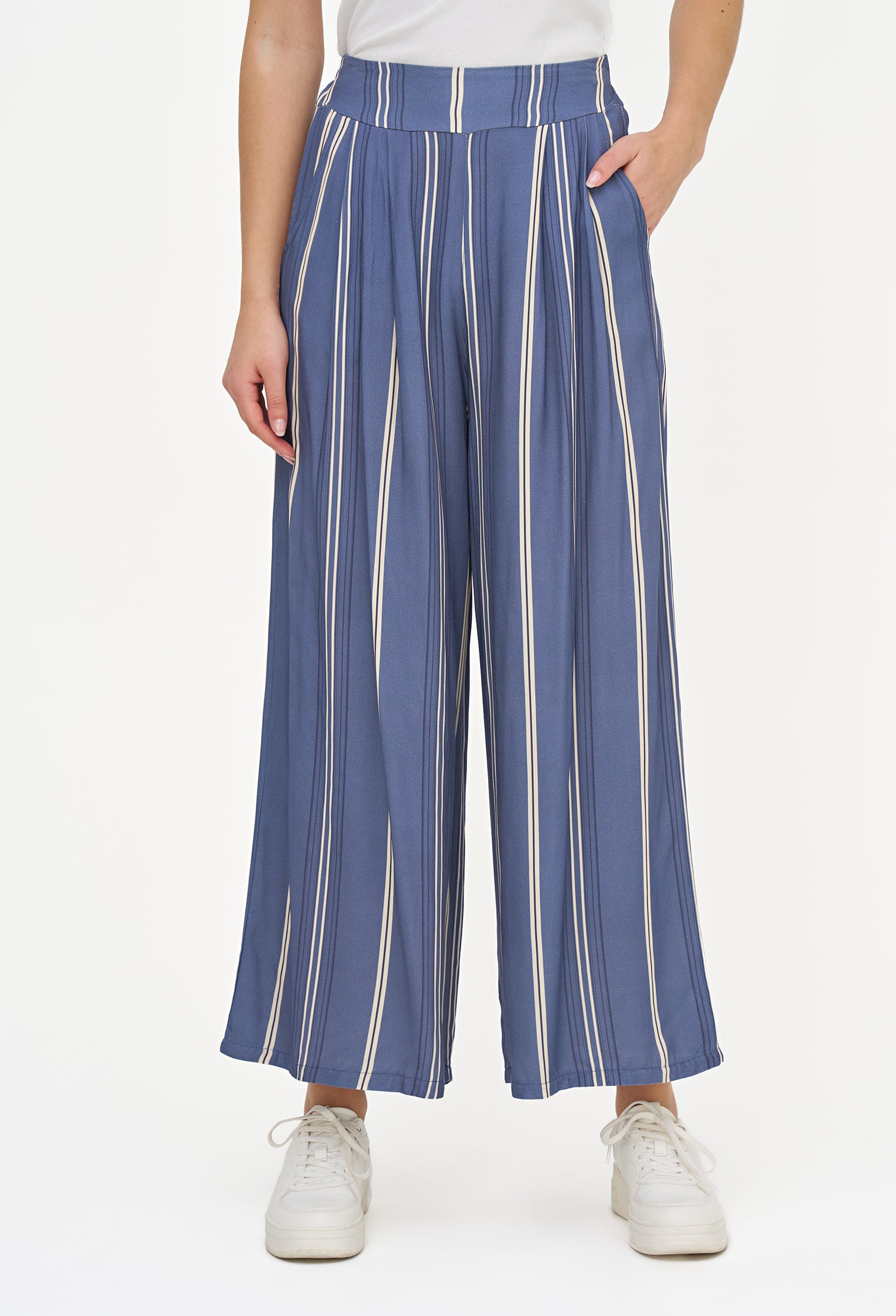 Women's Woven Pants