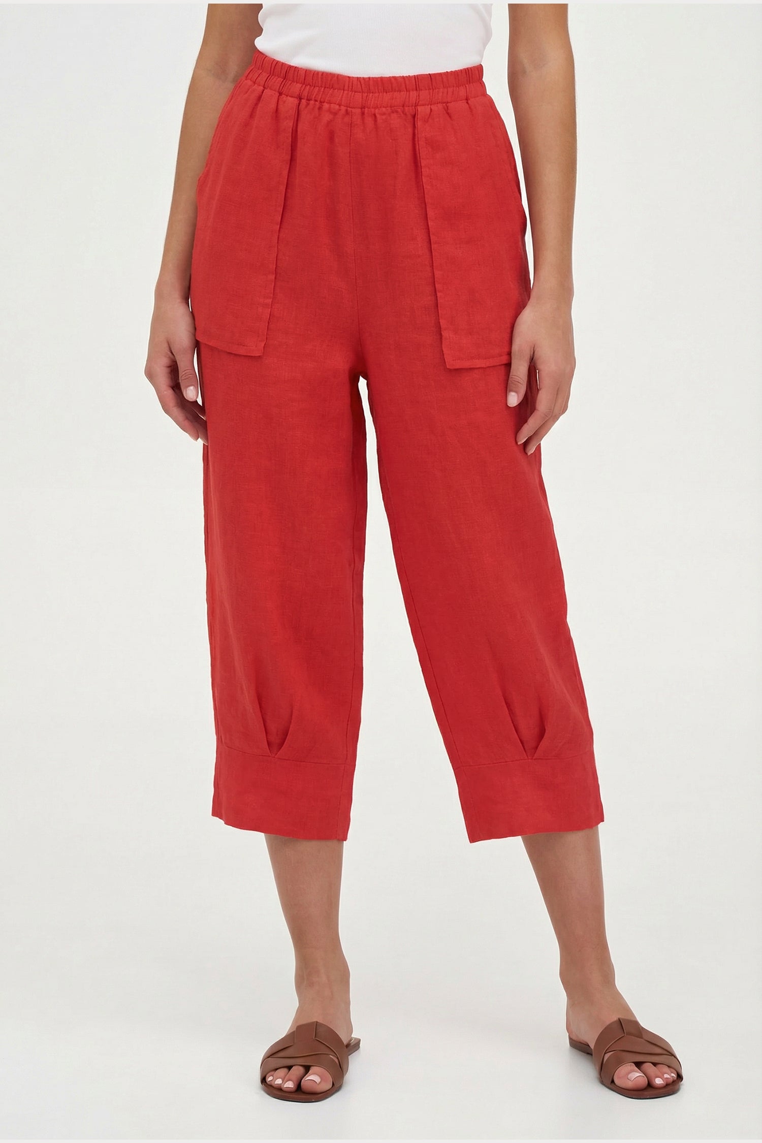 Women's Woven Capri Trousers