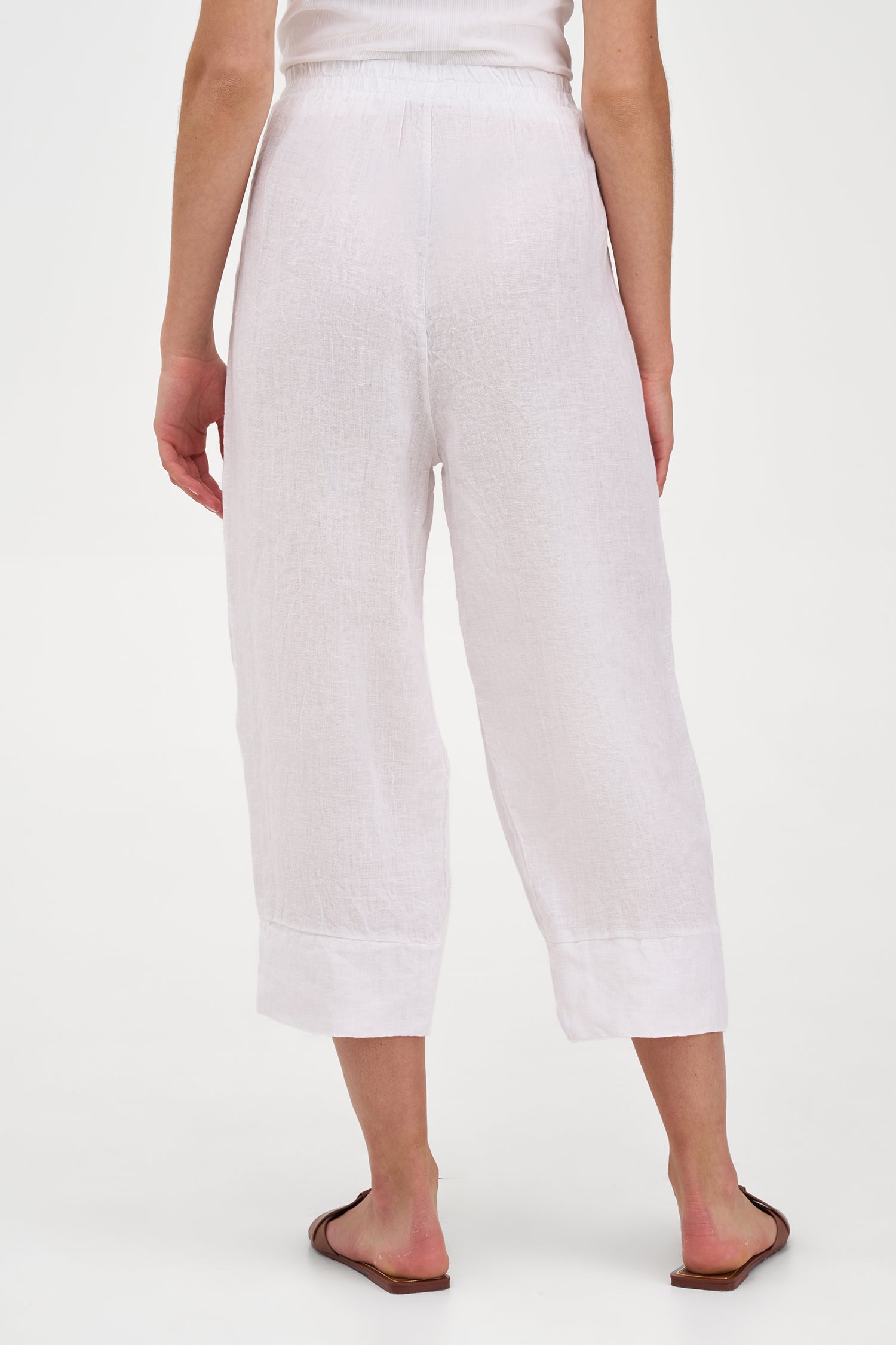 Women's Woven Capri Trousers