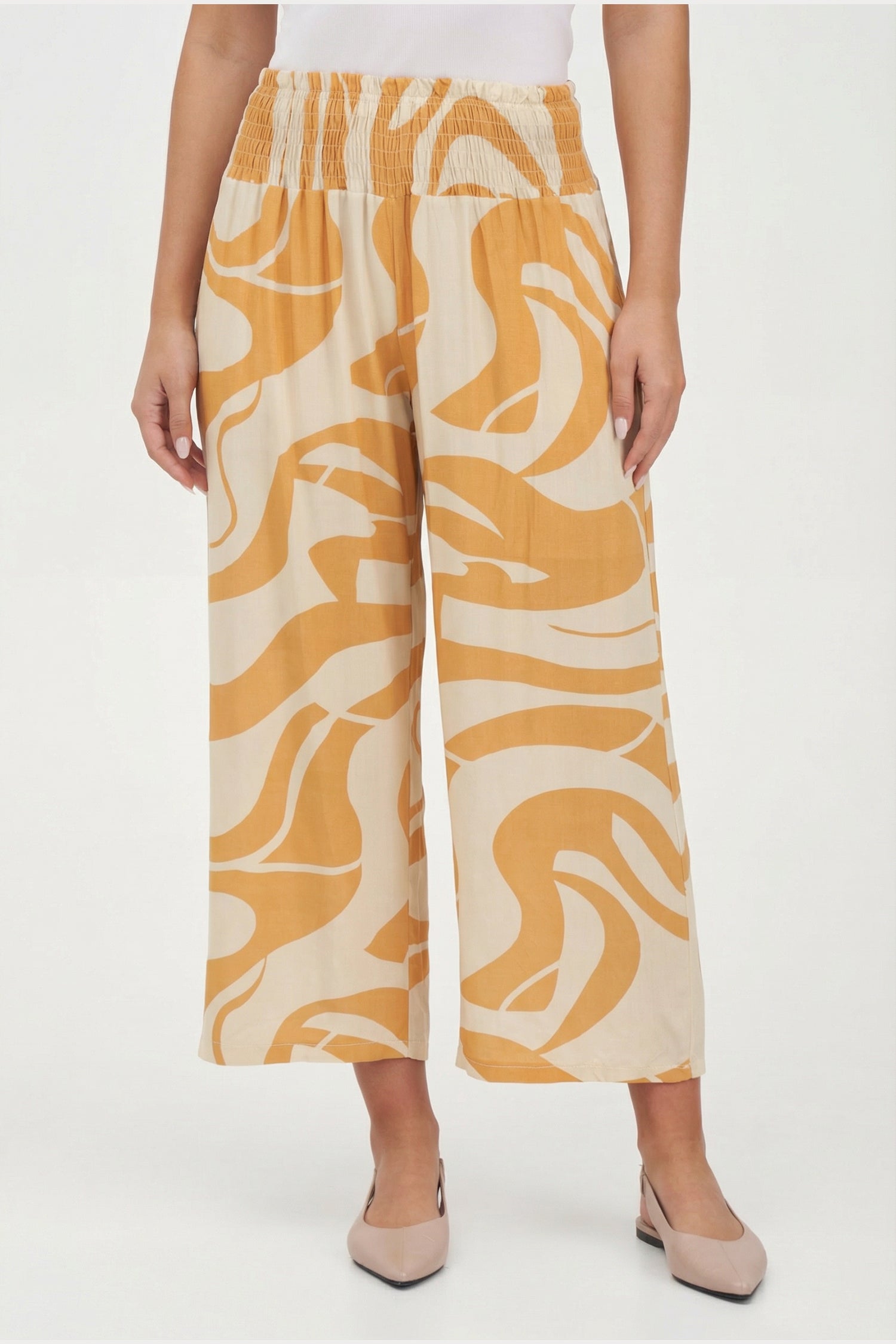 Women's Woven Capri Trousers