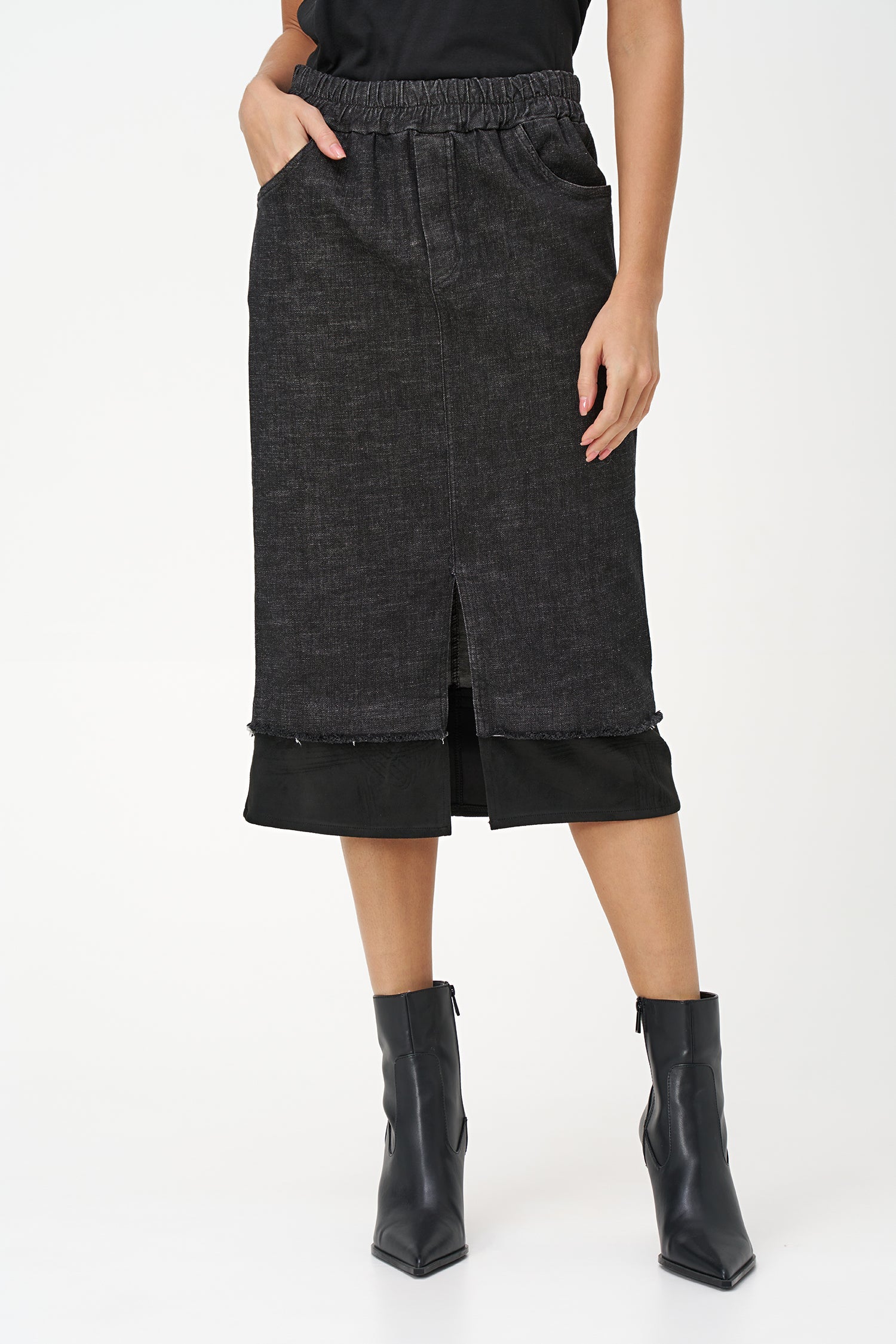 Women's Woven Denim And Faux Suede Combo Pull-On Skirt With A Front Slit