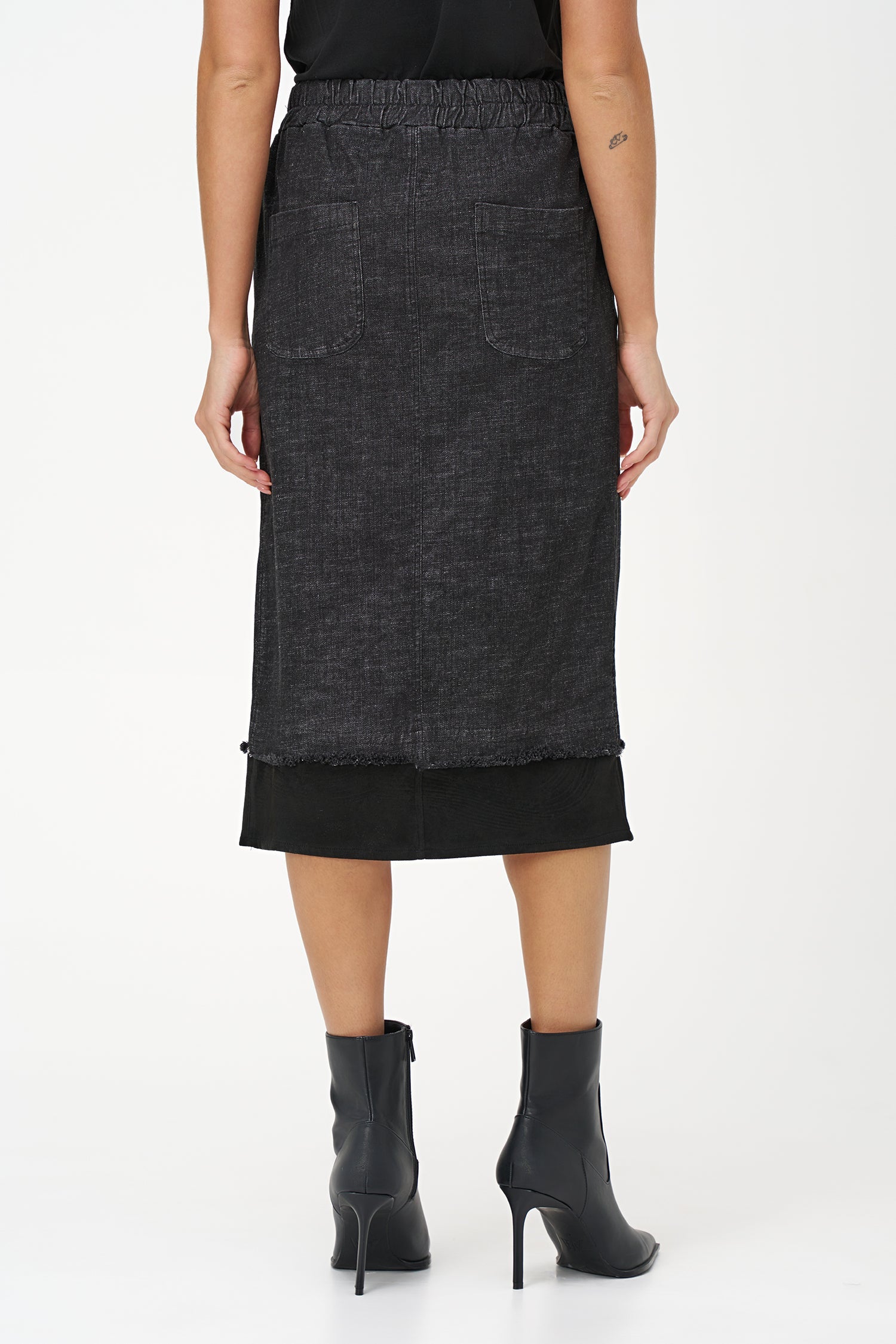 Women's Woven Denim And Faux Suede Combo Pull-On Skirt With A Front Slit