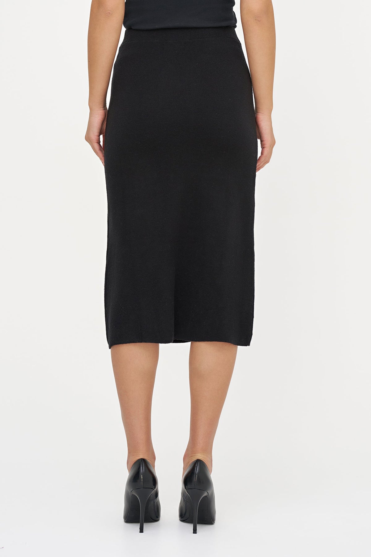 Women's Knit Pull-On Straight Skirt