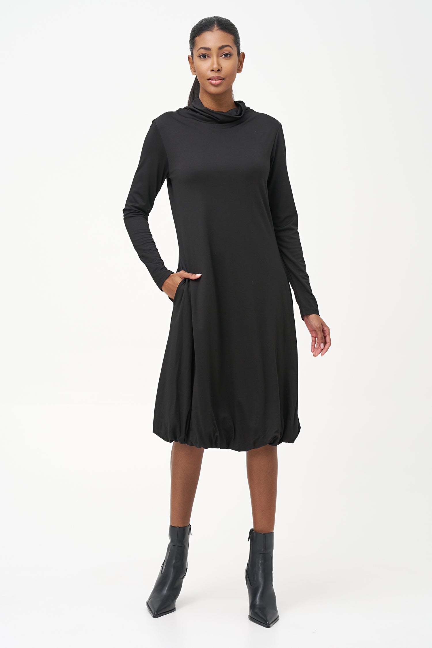 Women's Knit Turtle-Neck Knee-Length Dress