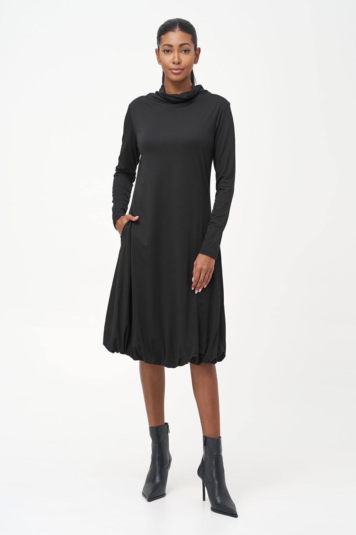 Women's Knit Turtleneck Knee-Length Dress with Balloon Skirt & Pockets