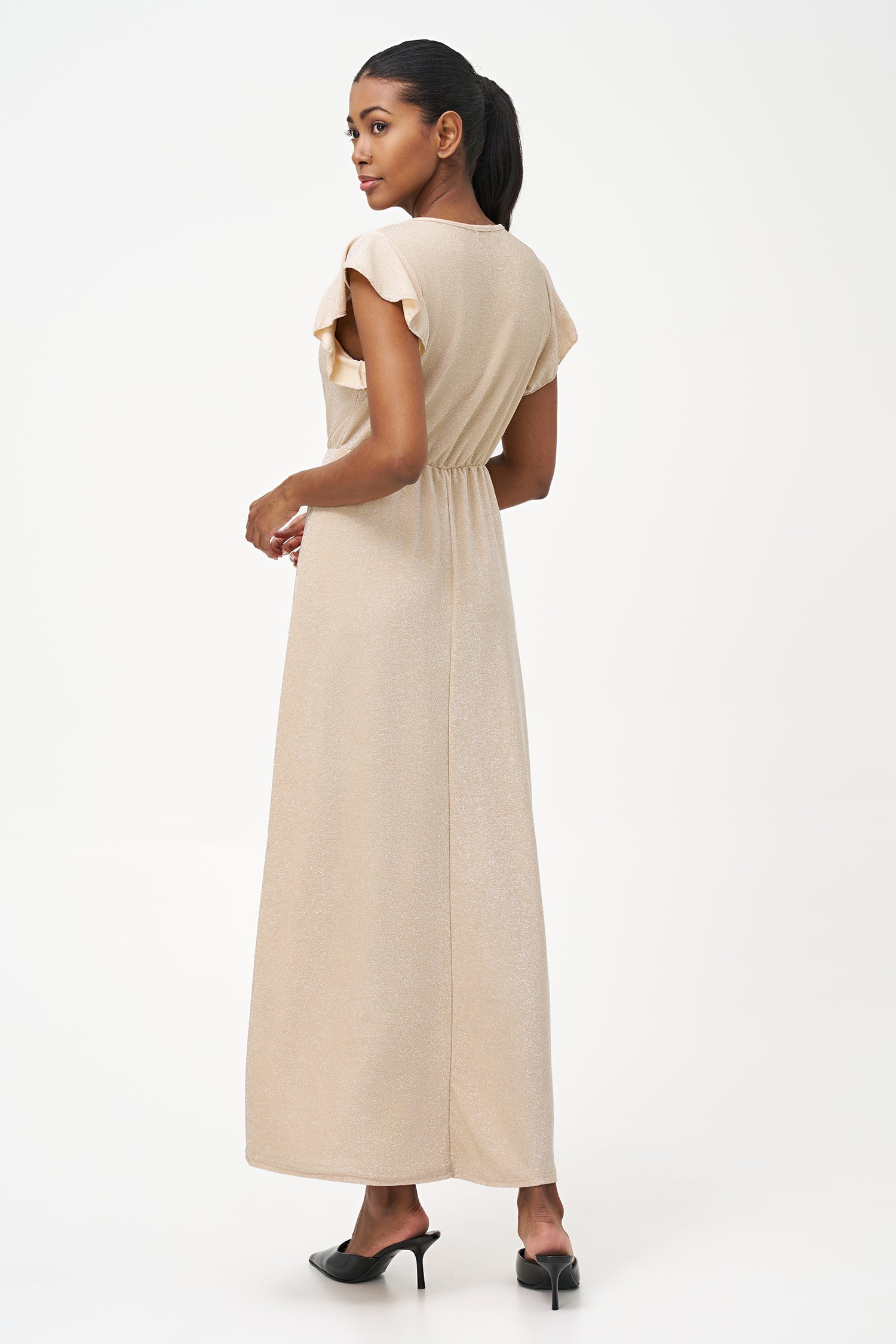 Women’s knit maxi crew-neck dress, with flowing cap sleeves