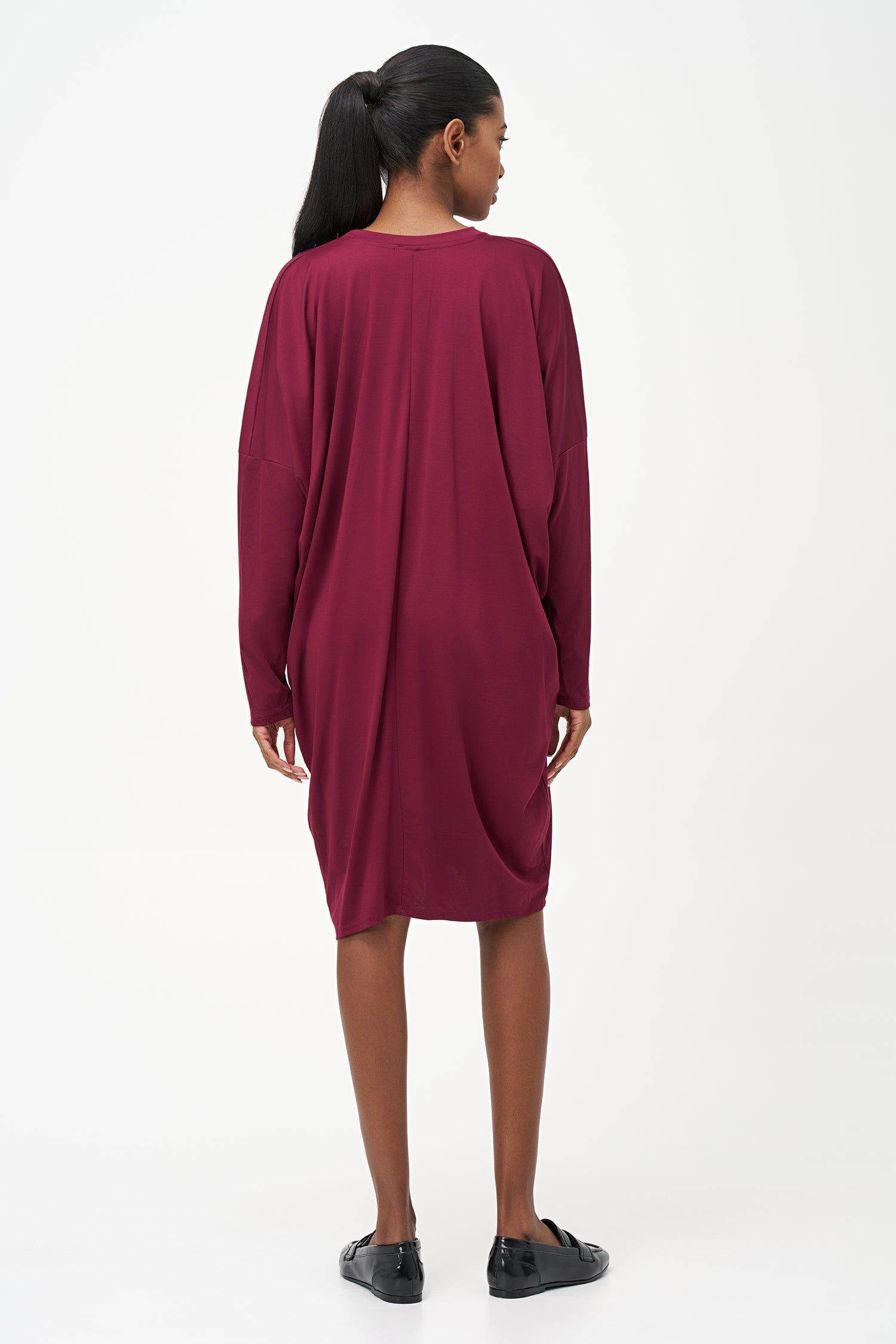 Women's Oversized Knit Knee-Length Dress