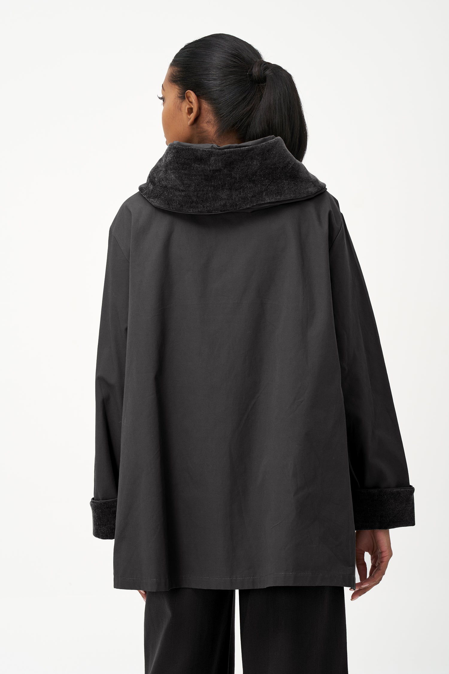 Women's Woven Zip-Up Long Sleeve Jacket