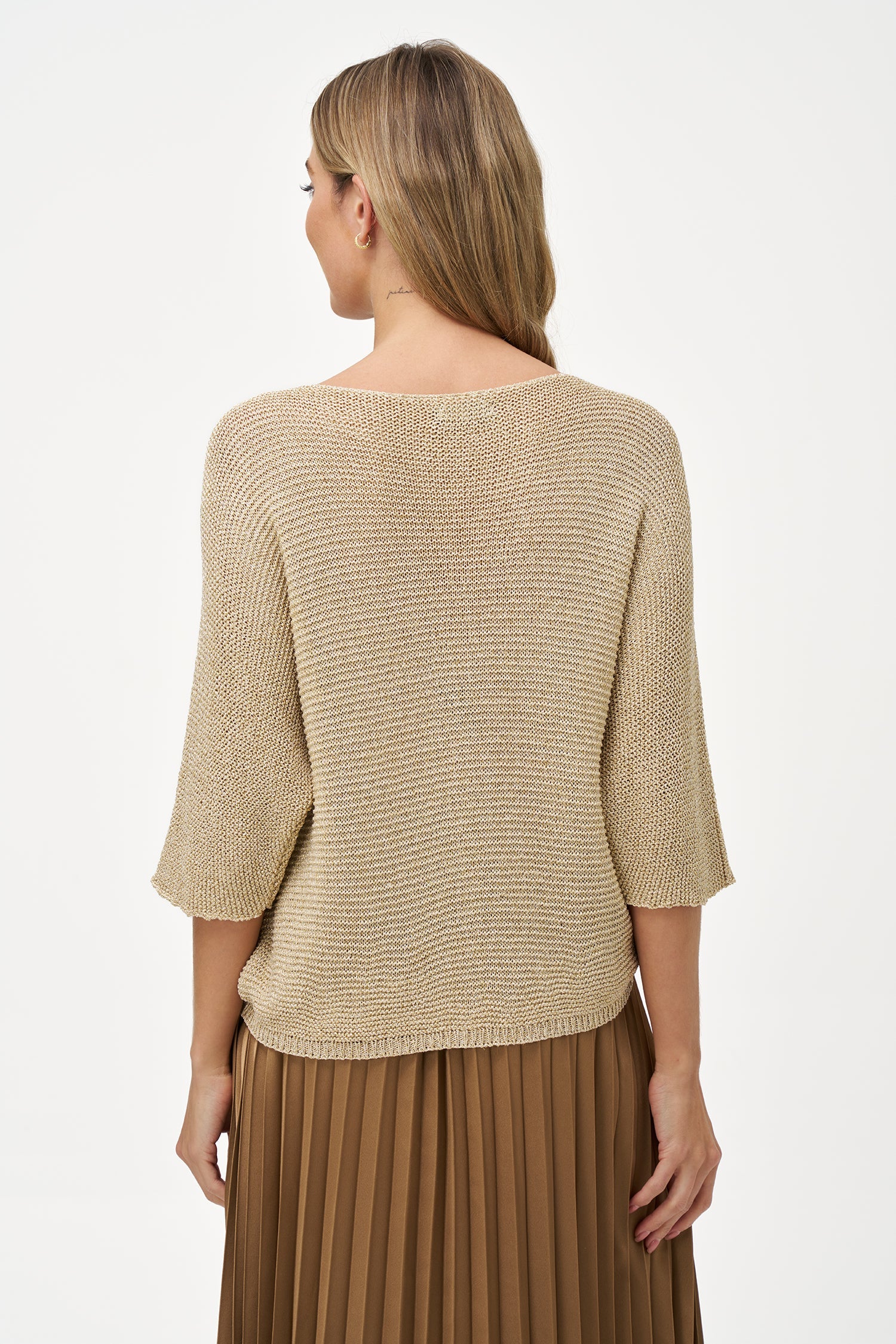 Women’s knit boat-neck sweater, with 3/4th length sleeves