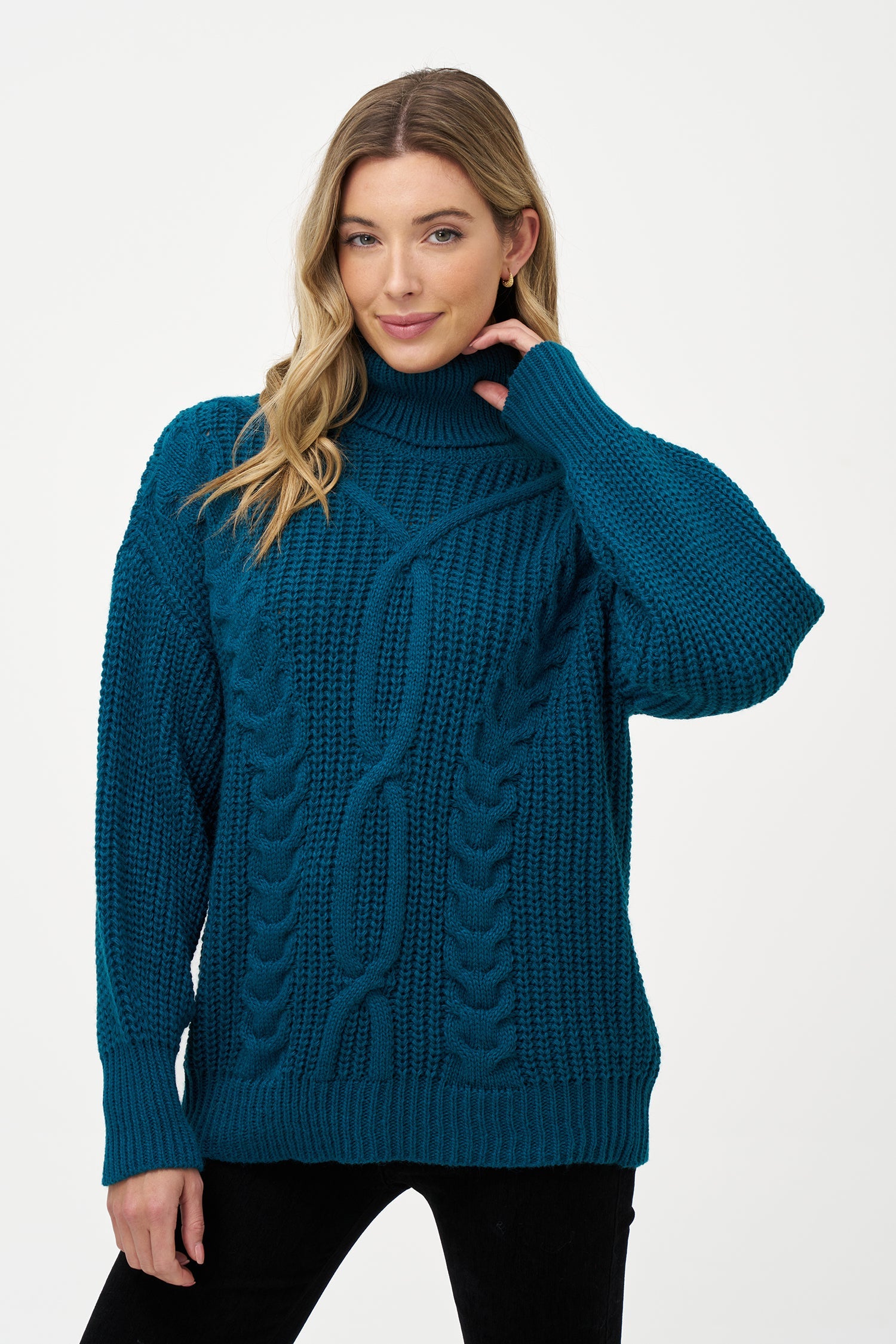 Women's Knit Long Sleeve Turtle-Neck Sweater