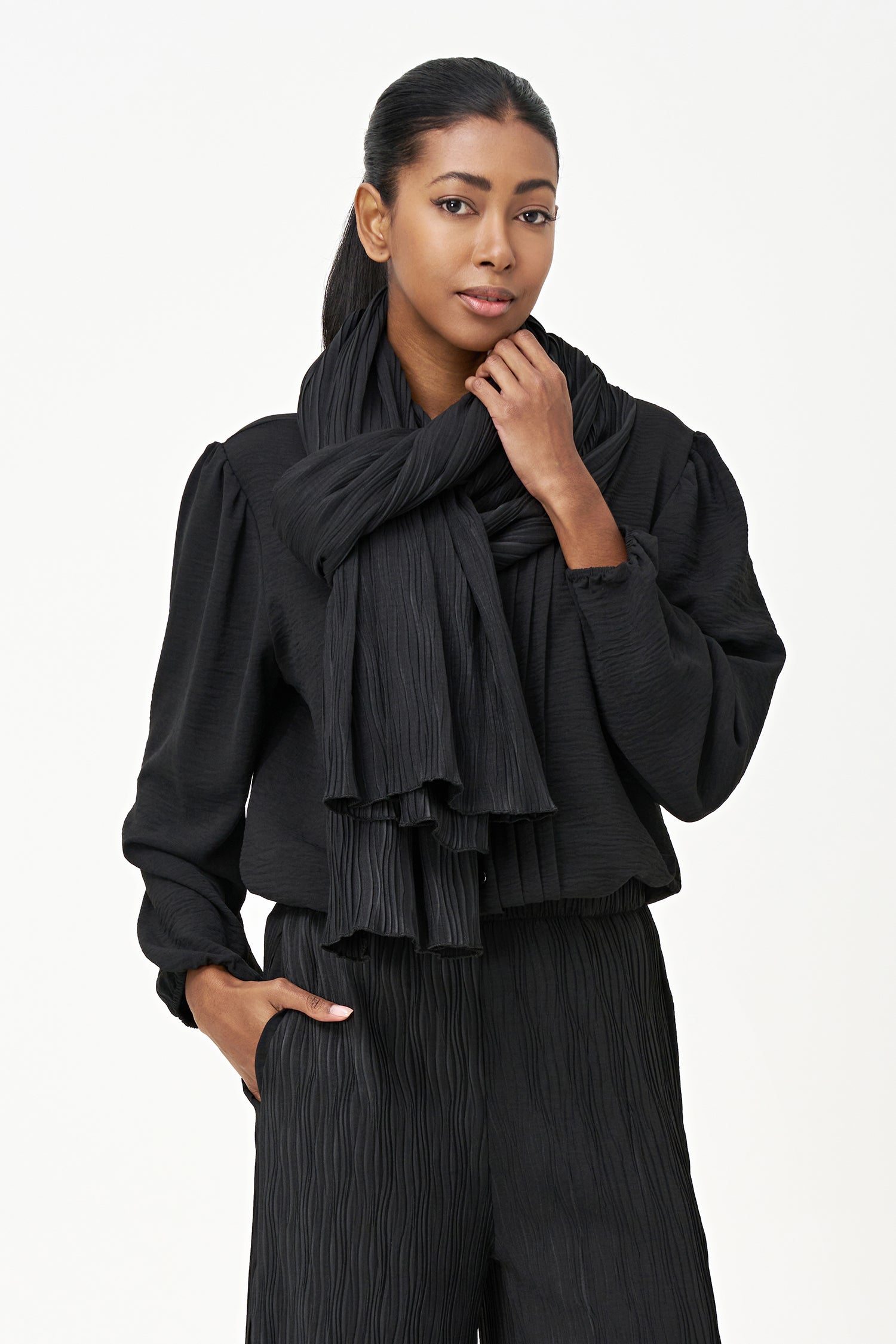 Women's Woven Oversized Textured Shawl