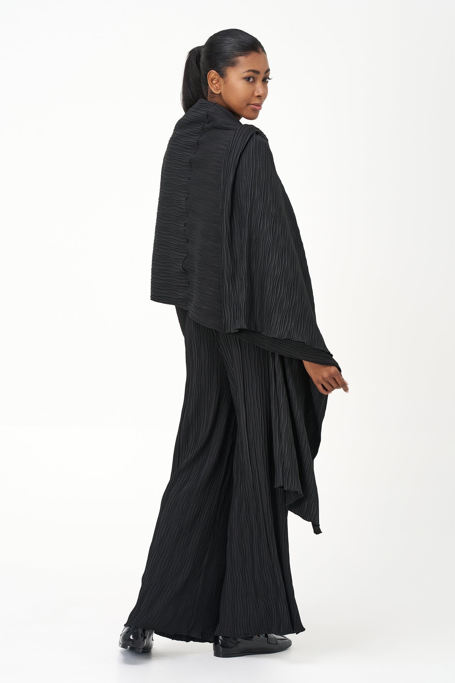 Women's Woven Oversized Textured Shawl